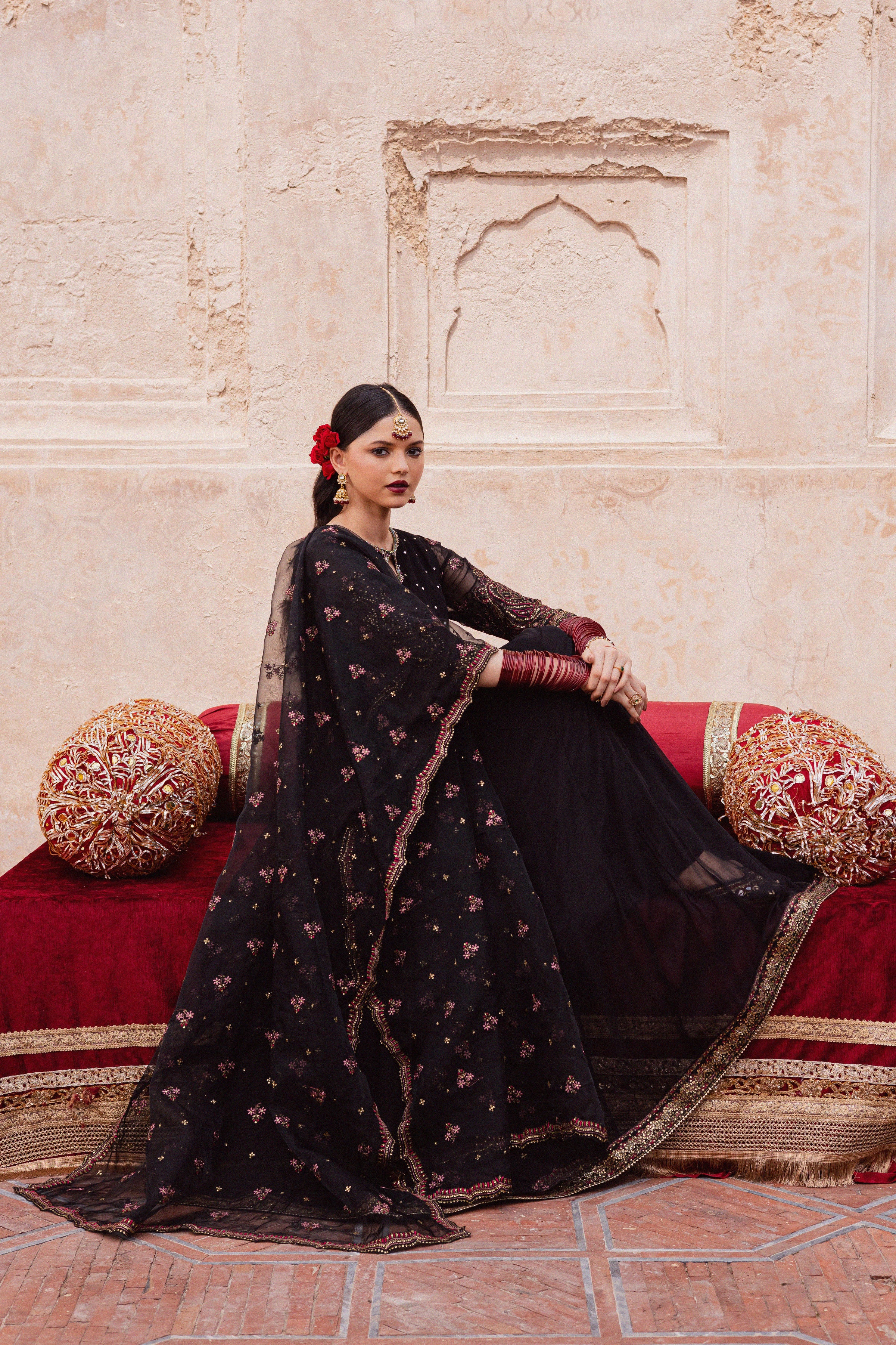 Adila 3Pc - Festive Luxe Pret BATIKSTUDIO2025 BATIK S / Black / Crinkle & Raw Silk-M / Black / Crinkle & Raw Silk-L / Black / Crinkle & Raw Silk