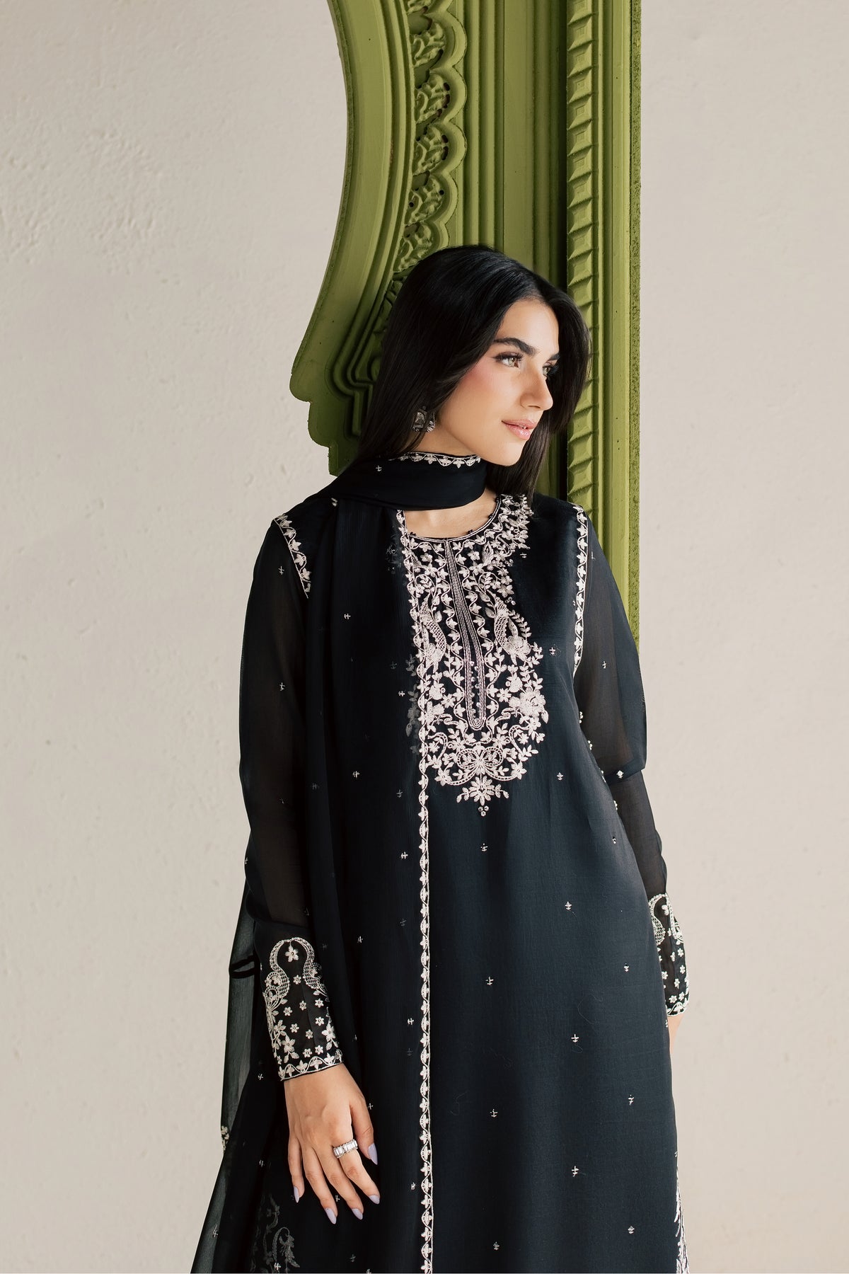 Adrina 3Pc - Festive Luxe Pret BATIKLUXESEP26 BATIK XS / Black / Paper Silk