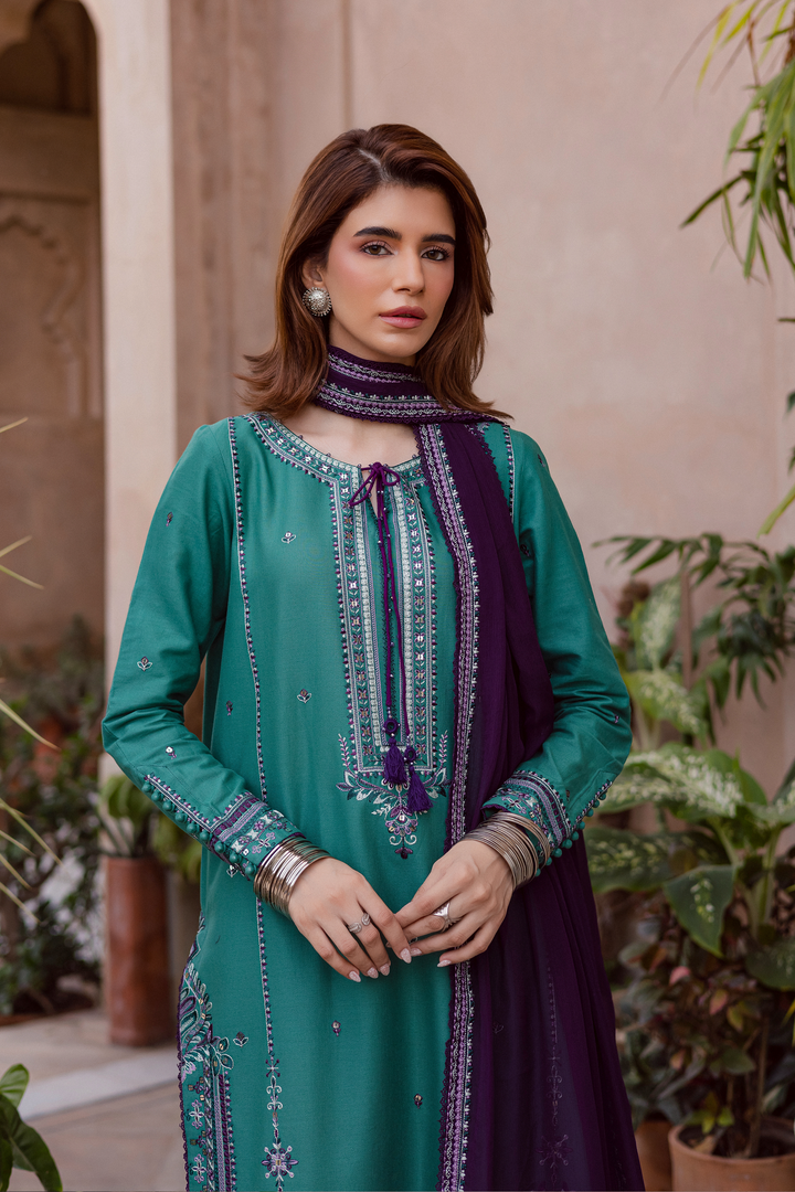 Amberleaf 3Pc - Embroidered Khaddar Dress BATIK WINTER PRET 2025  BATIK   XS / Amber Green / Khaddar-S / Amber Green / Khaddar-M / Amber Green / Khaddar-L / Amber Green / Khaddar-XL / Amber Green / Khaddar