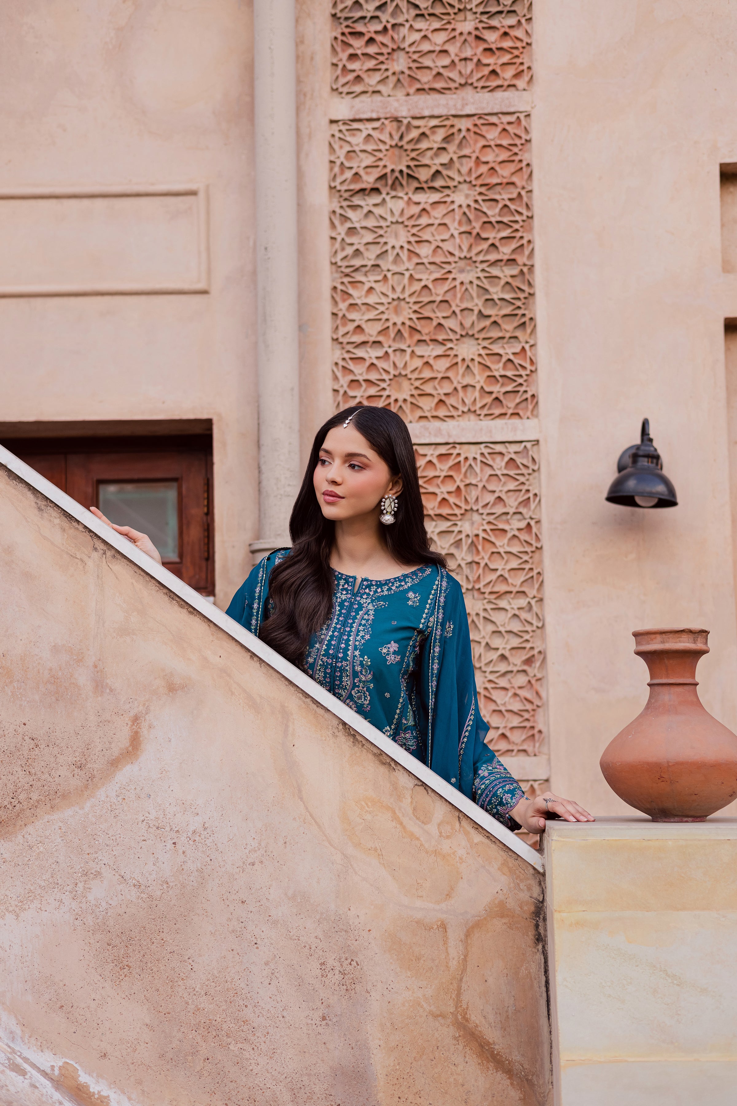 Araz 3Pc - Festive Embroidered Lawn BATIKEID2026 BATIK XS / Zinc Blue / Pima Lawn-S / Zinc Blue / Pima Lawn-M / Zinc Blue / Pima Lawn-L / Zinc Blue / Pima Lawn-XL / Zinc Blue / Pima Lawn