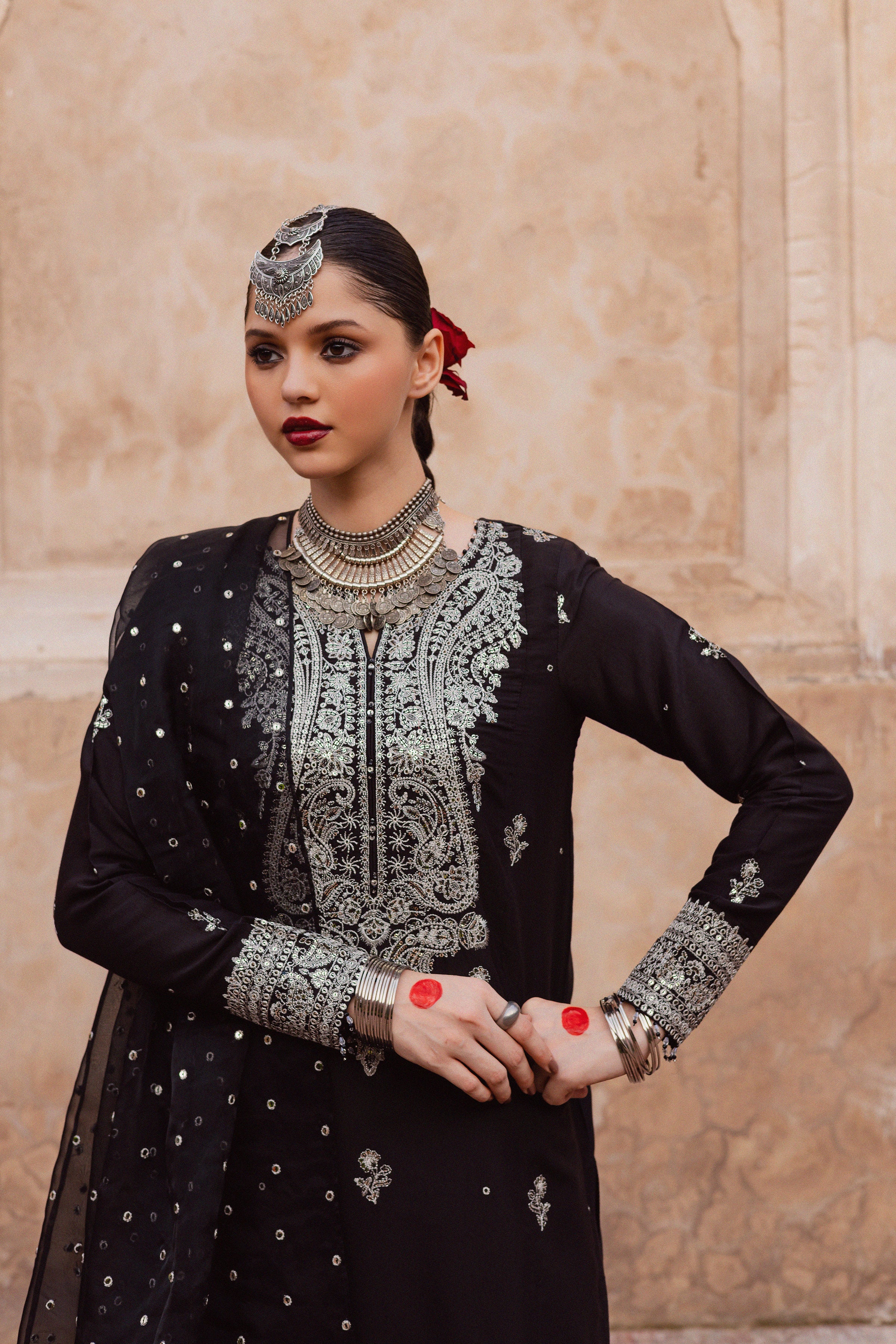 Arbish 3Pc - Festive Luxe Pret BATIKLuxePRET BATIK XS / Black / Raw Silk-S / Black / Raw Silk-M / Black / Raw Silk-L / Black / Raw Silk-XL / Black / Raw Silk