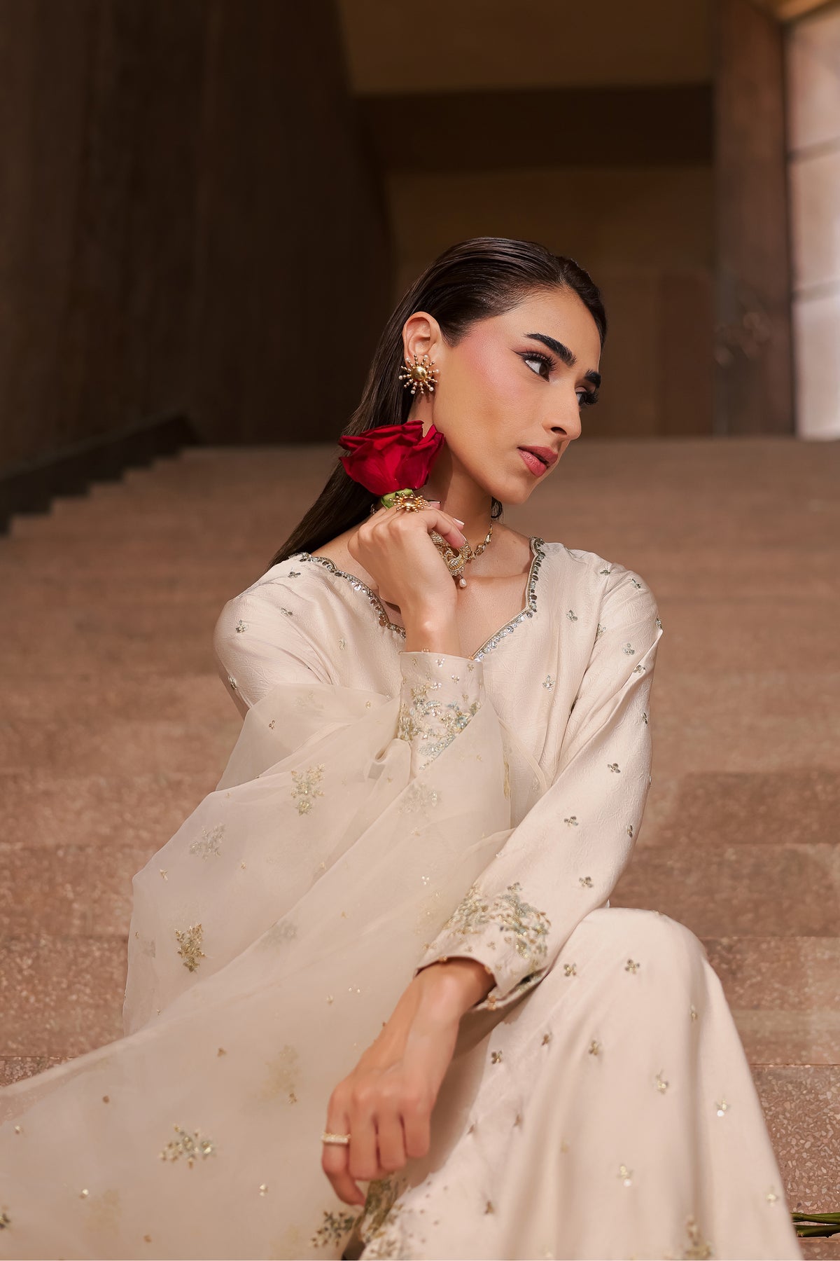 Ardo 3Pc - Festive Luxe Pret BATIKLUXESEP26 BATIK XS / Pearl White / Textured Grip
