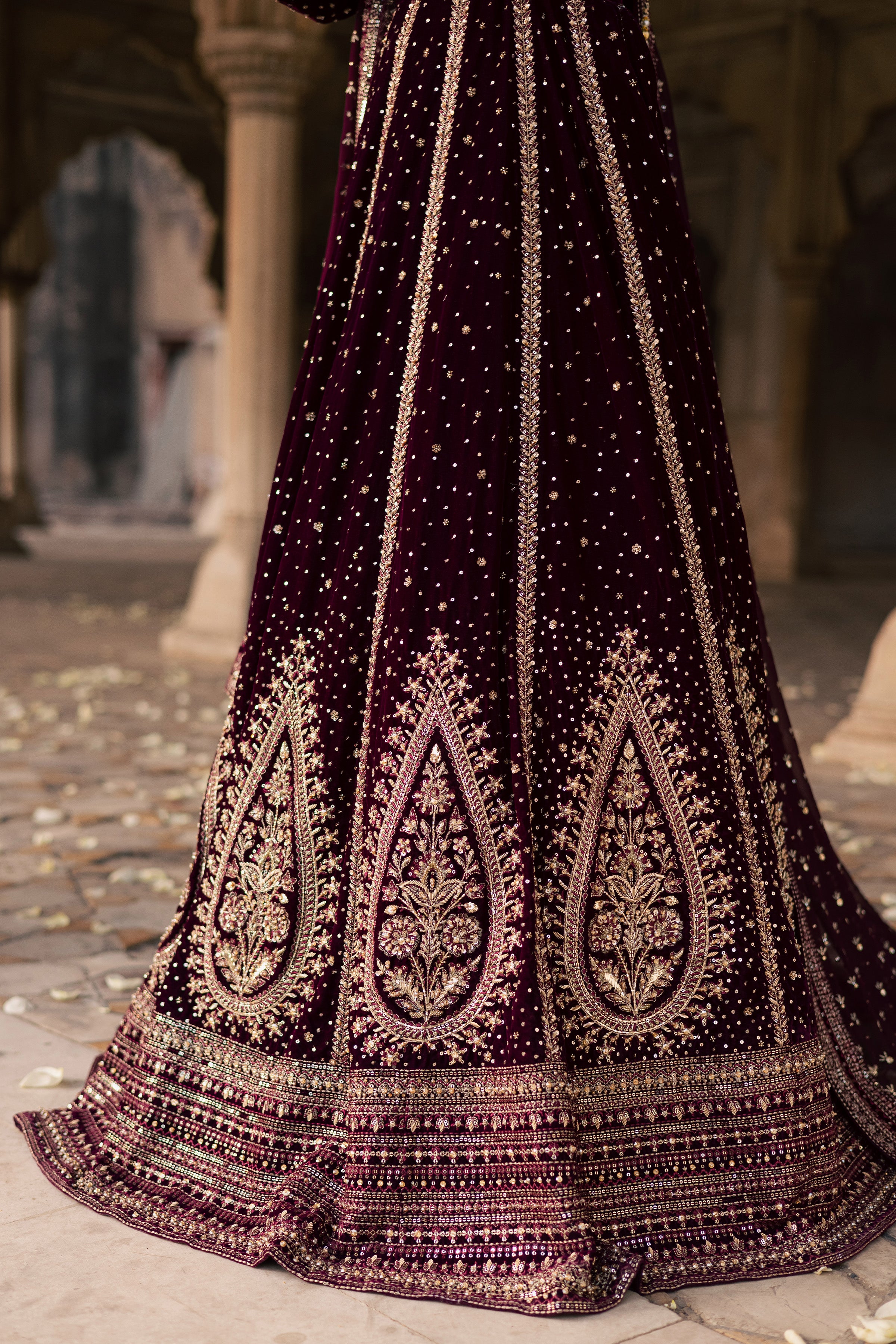 Aroos e Laal 3Pc - Bridal Dress BATIKSTUDIO2025 BATIK S / Maroon / Velvet-M / Maroon / Velvet-L / Maroon / Velvet