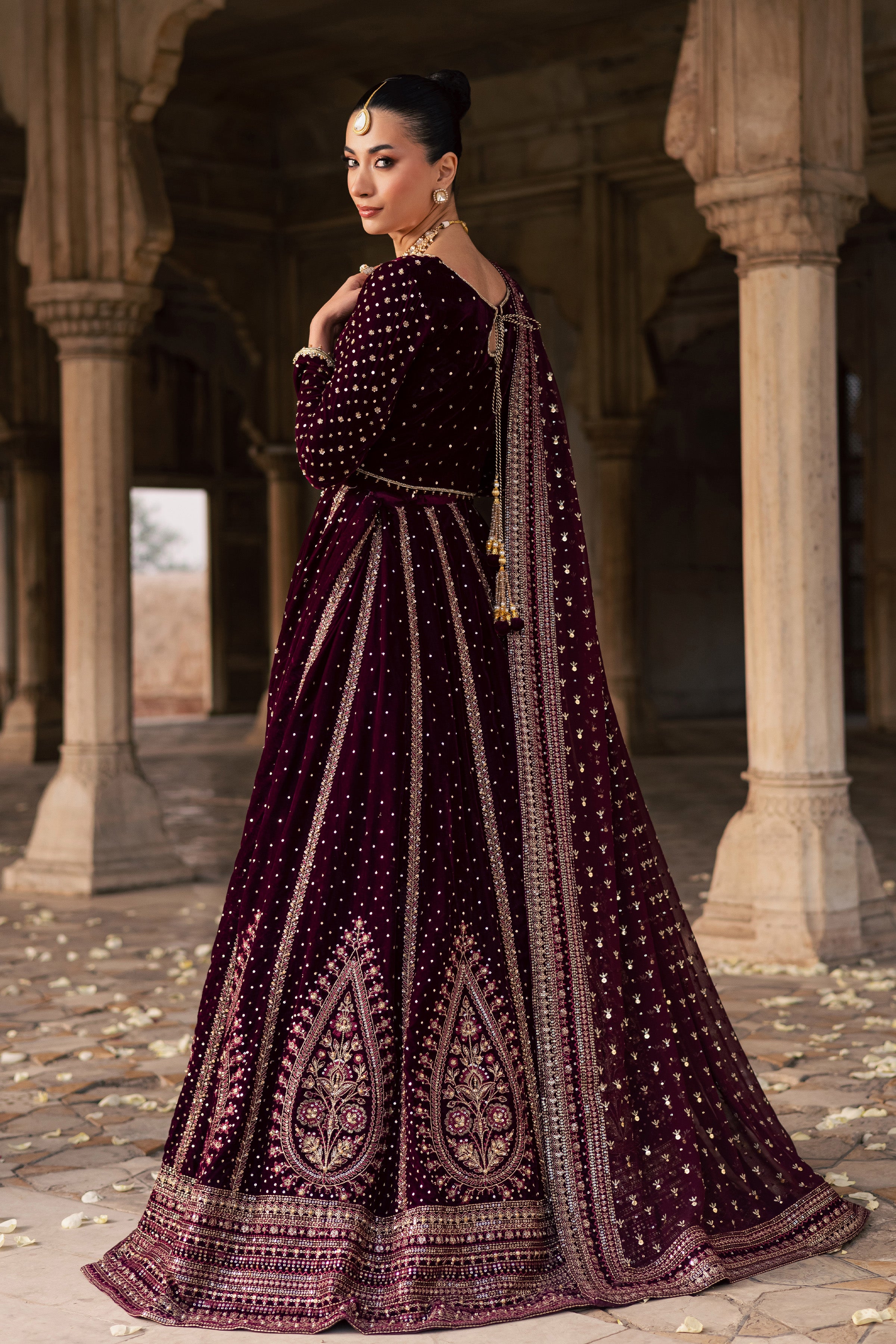 Aroos e Laal 3Pc - Bridal Dress BATIKSTUDIO2025 BATIK S / Maroon / Velvet-M / Maroon / Velvet-L / Maroon / Velvet