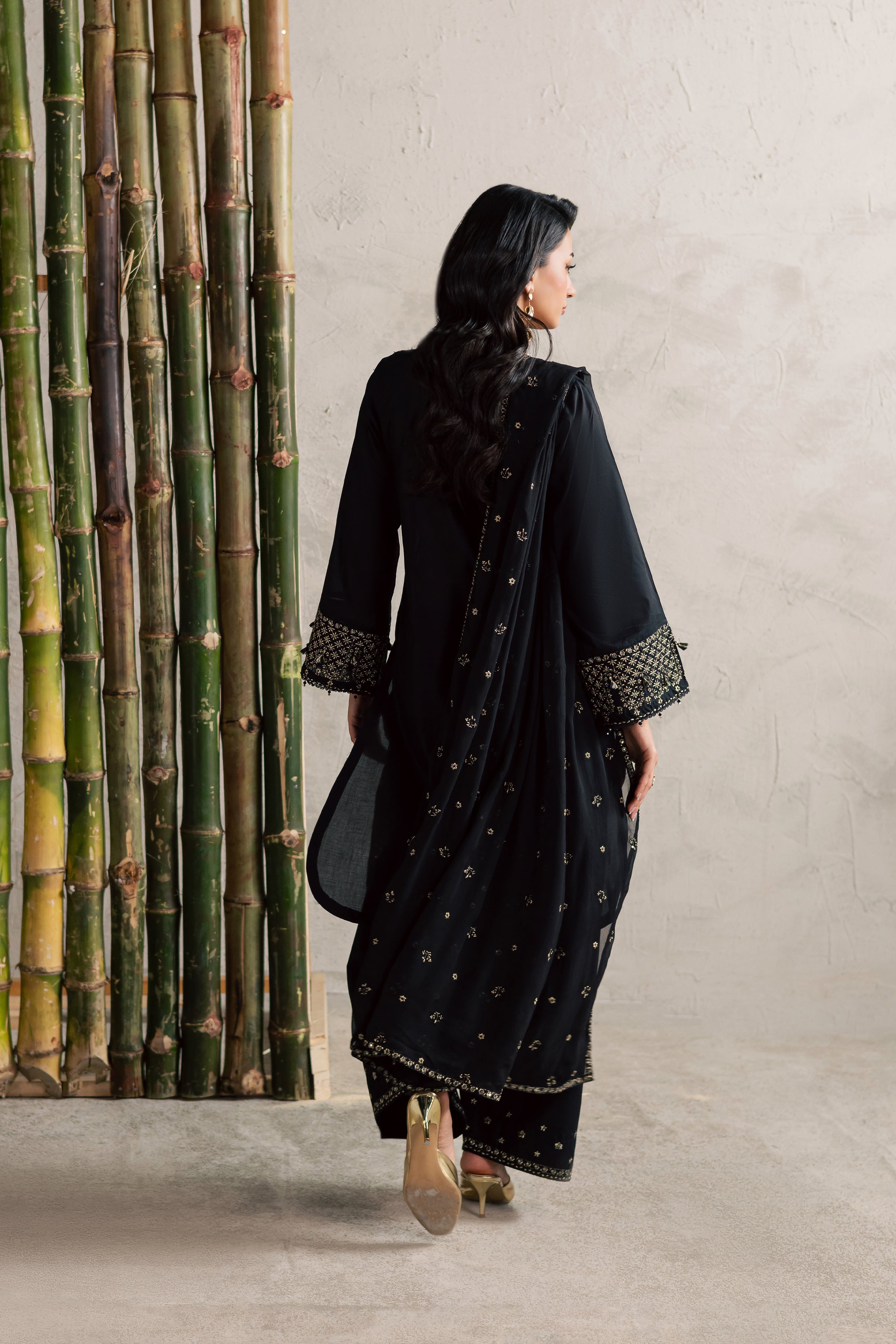 Ash 3Pc - Festive Embroidered Lawn BATIKEID2026 BATIK XS / Black / Pima Lawn-S / Black / Pima Lawn-M / Black / Pima Lawn-L / Black / Pima Lawn-XL / Black / Pima Lawn