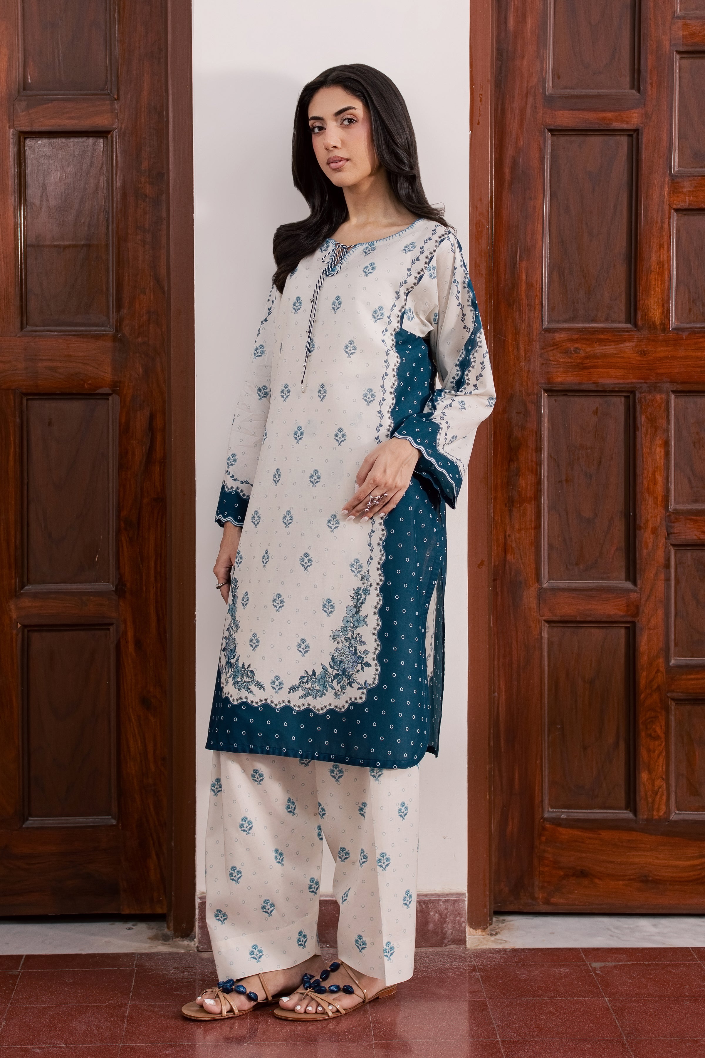 Aura 2Pc - Printed Lawn Dress BATIKSS26 BATIK XS / Off White / Lawn-S / Off White / Lawn-M / Off White / Lawn-L / Off White / Lawn-XL / Off White / Lawn