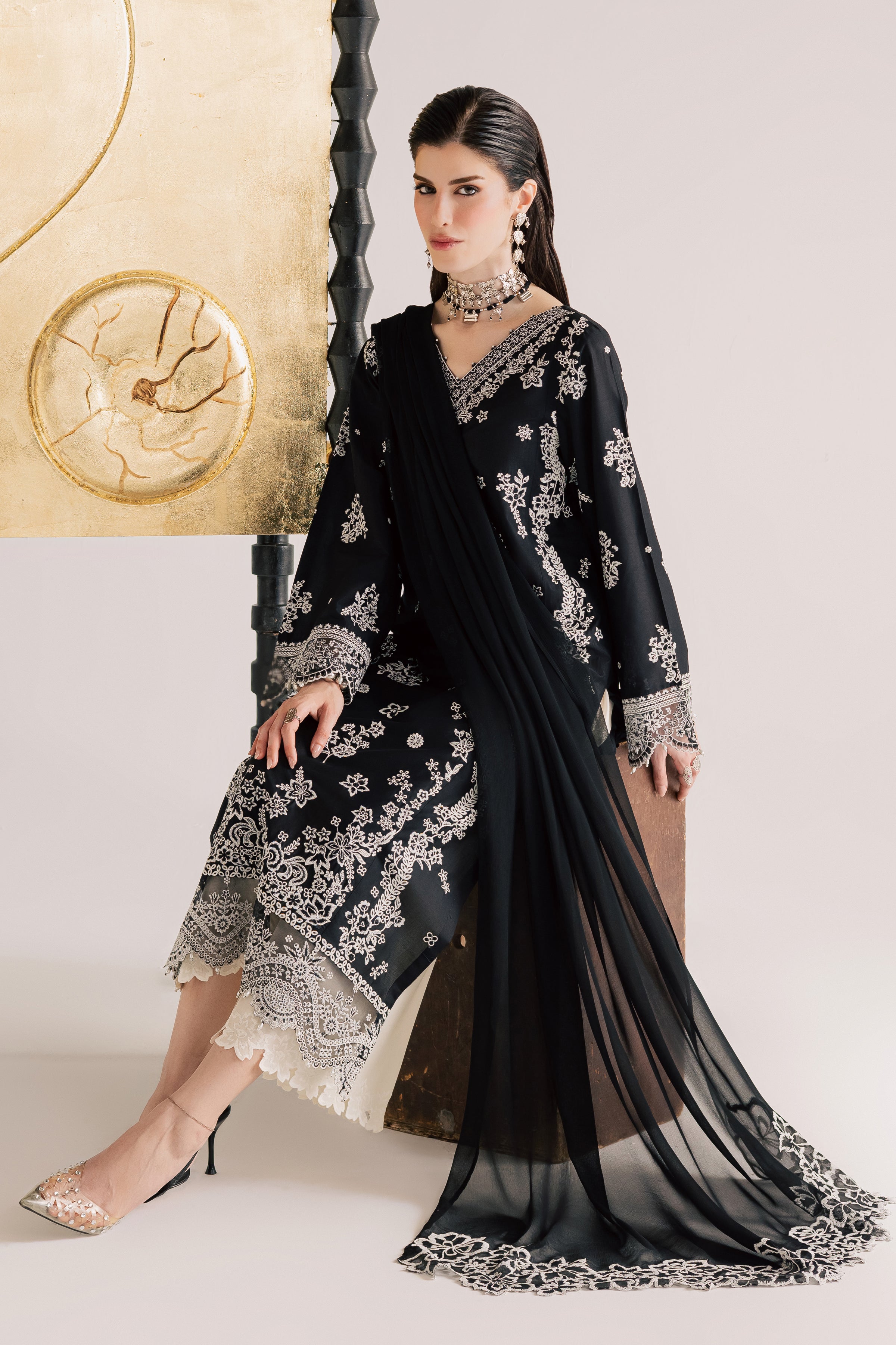 Black Aura 3Pc - Festive Eid Pret BATIKSS26 BATIK XS / Black / Pima Lawn-S / Black / Pima Lawn-M / Black / Pima Lawn-L / Black / Pima Lawn-XL / Black / Pima Lawn