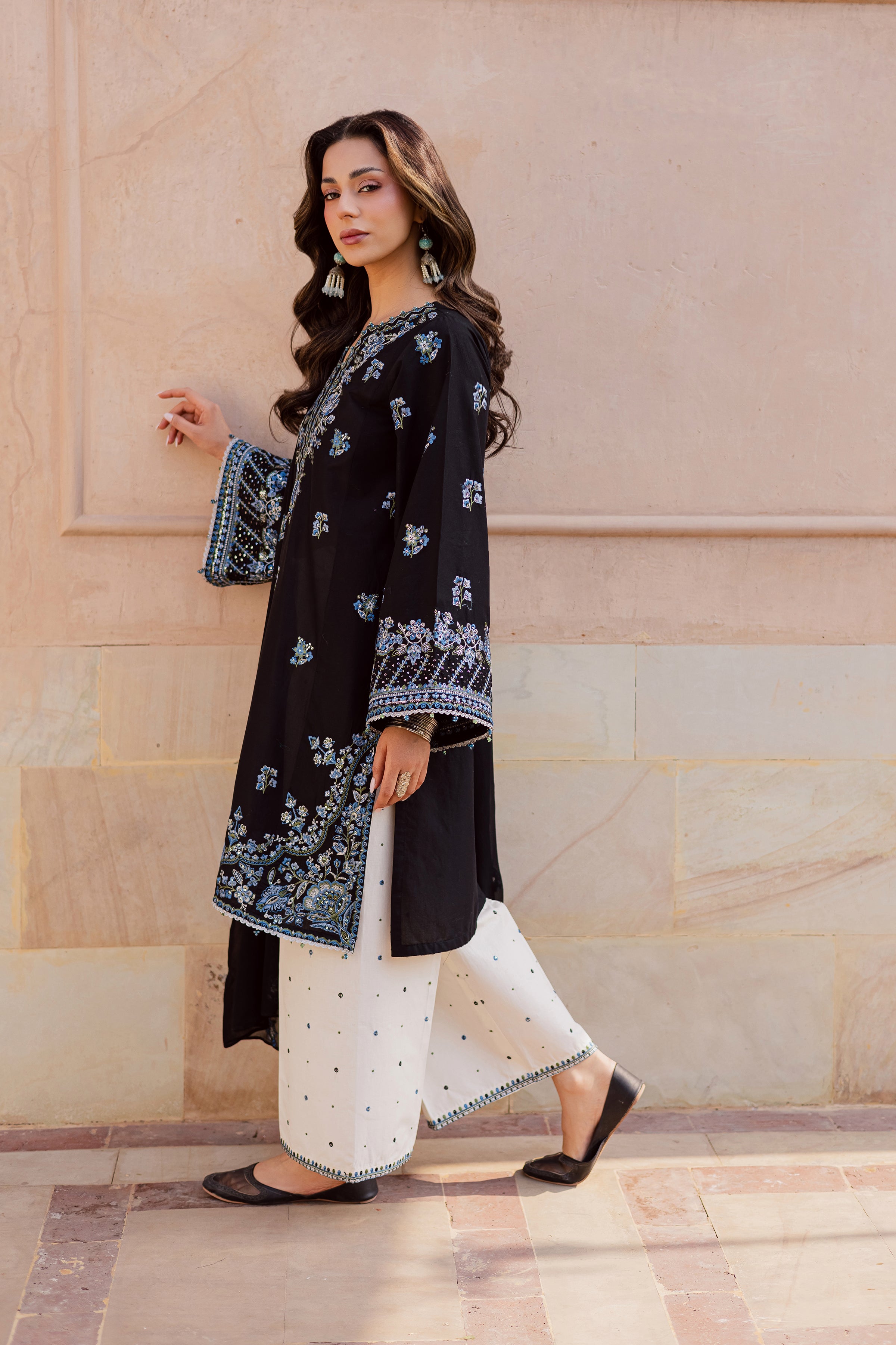 Black Iris 3Pc - Festive Embroidered Lawn BATIKEID2026 BATIK XS / Black / Pima Lawn-S / Black / Pima Lawn-M / Black / Pima Lawn-L / Black / Pima Lawn-XL / Black / Pima Lawn
