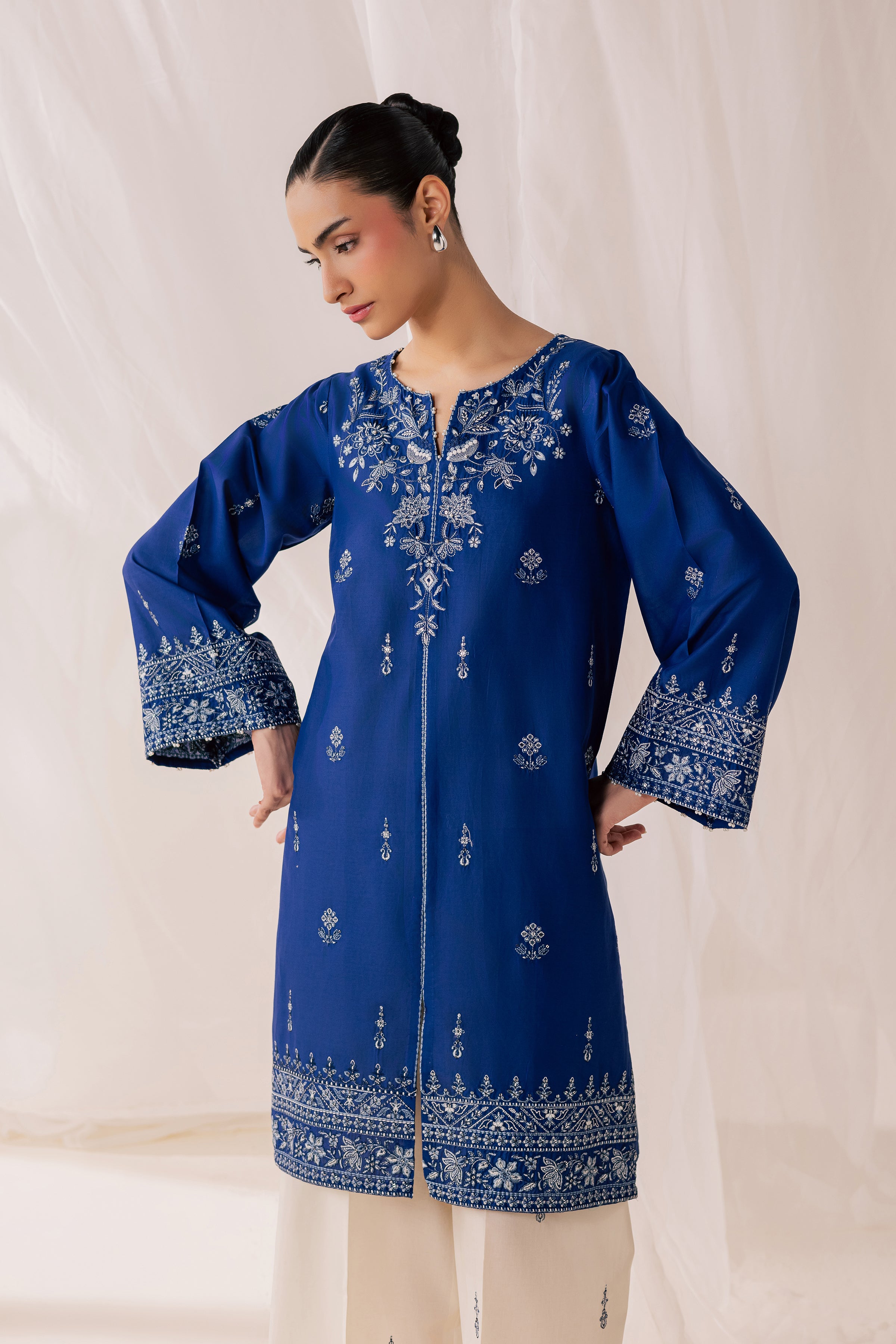 Blue Poppy 2Pc - Luxury Embroidered Lawn BATIKSS26 BATIK XS / Electric Blue / Pima Lawn