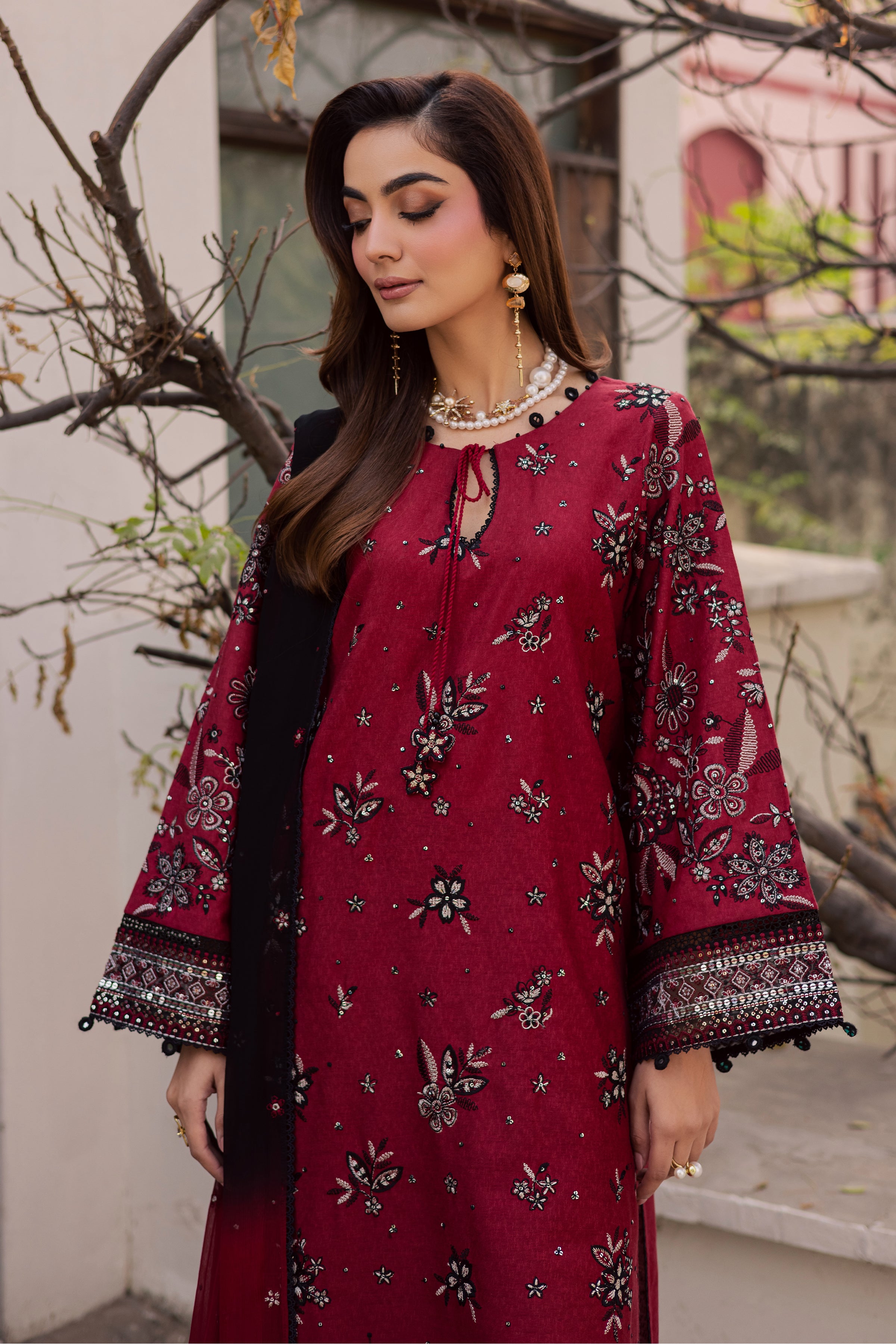 Cola 3Pc - Embroidered Festive Pret BATIK WINTER PRET 2025 BATIK XS / Red / Cotton-S / Red / Cotton-M / Red / Cotton-L / Red / Cotton-XL / Red / Cotton