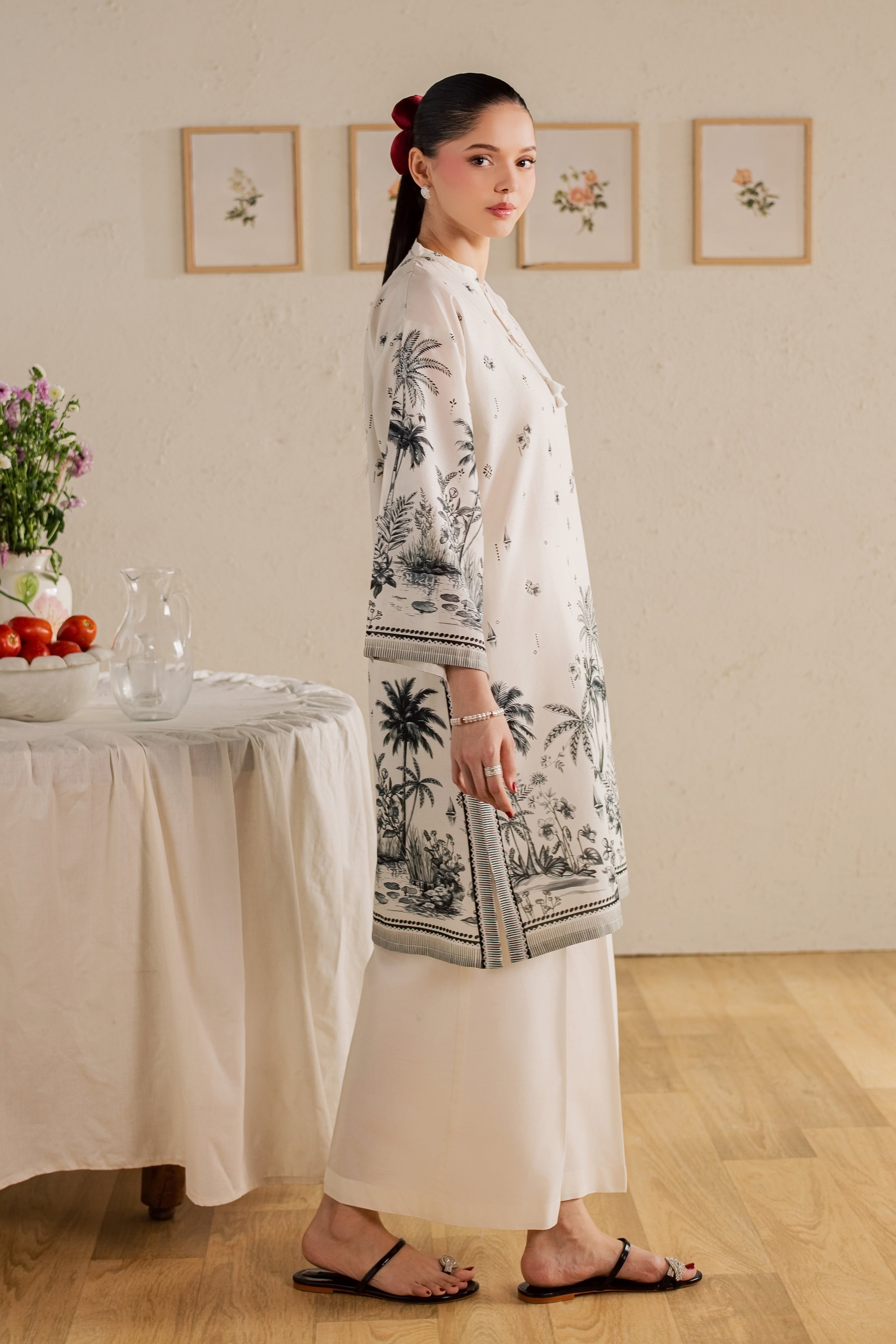 Connor 2Pc - Printed Lawn Dress BATIKSS26 BATIK XS / Off White / Lawn-S / Off White / Lawn-M / Off White / Lawn-L / Off White / Lawn-XL / Off White / Lawn
