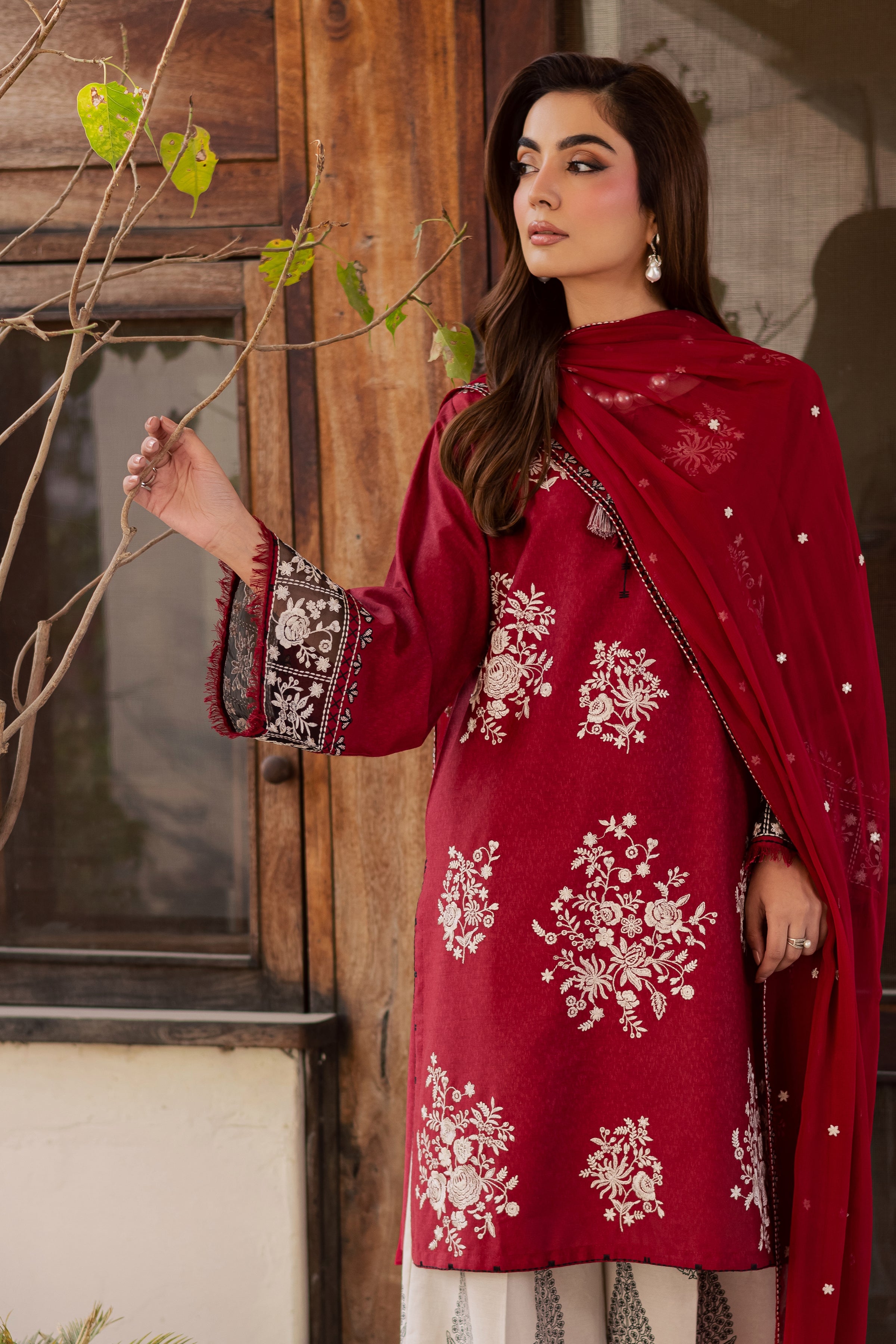 Contradiction 3Pc - Embroidered Festive Pret BATIK WINTER PRET 2025 BATIK XS / Red / Textured Cotton-S / Red / Textured Cotton-M / Red / Textured Cotton-L / Red / Textured Cotton-XL / Red / Textured Cotton