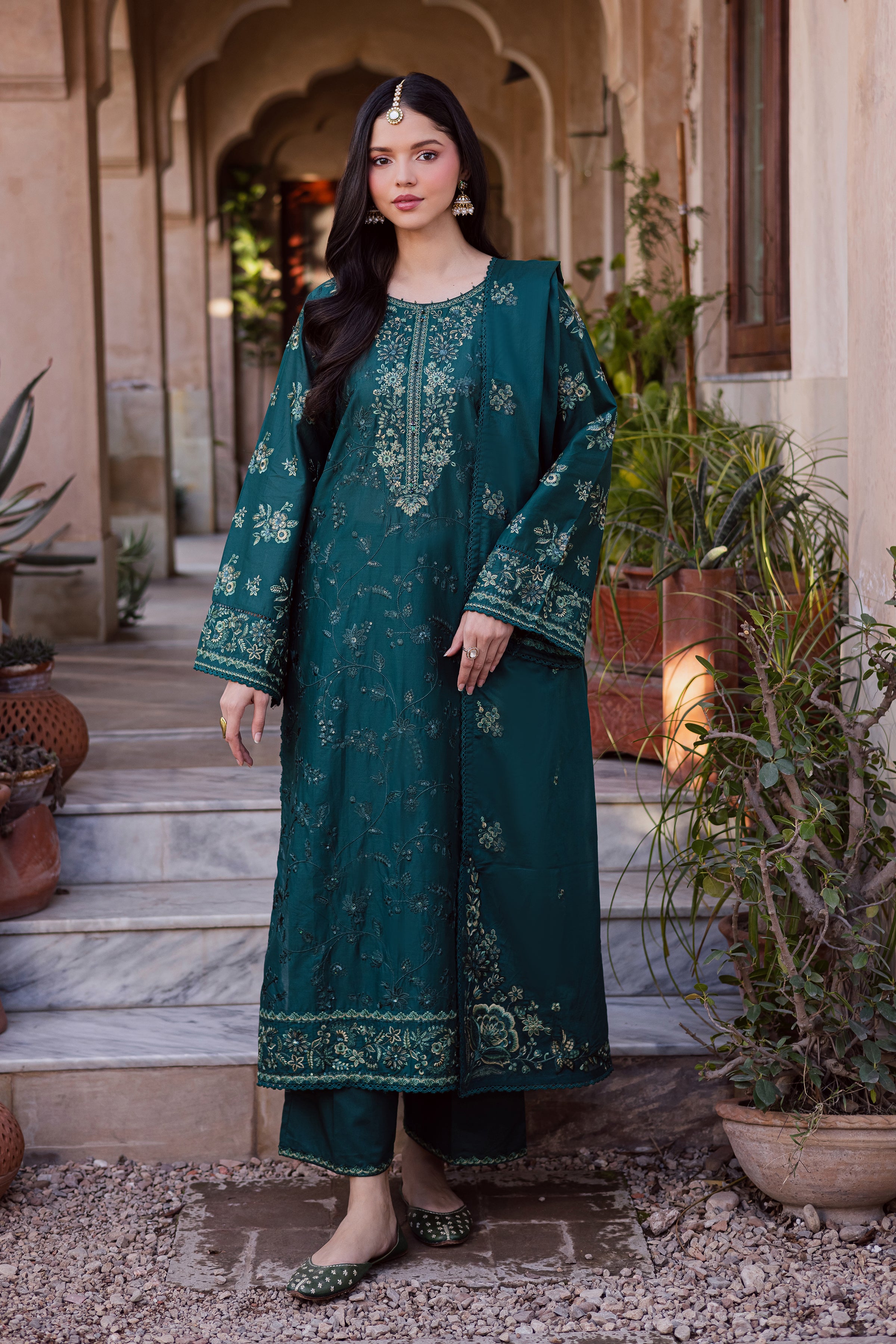 Darosham 3Pc - Festive Embroidered Lawn BATIKEID2026 BATIK XS / Bottle Green / Pima Lawn-S / Bottle Green / Pima Lawn-M / Bottle Green / Pima Lawn-L / Bottle Green / Pima Lawn-XL / Bottle Green / Pima Lawn