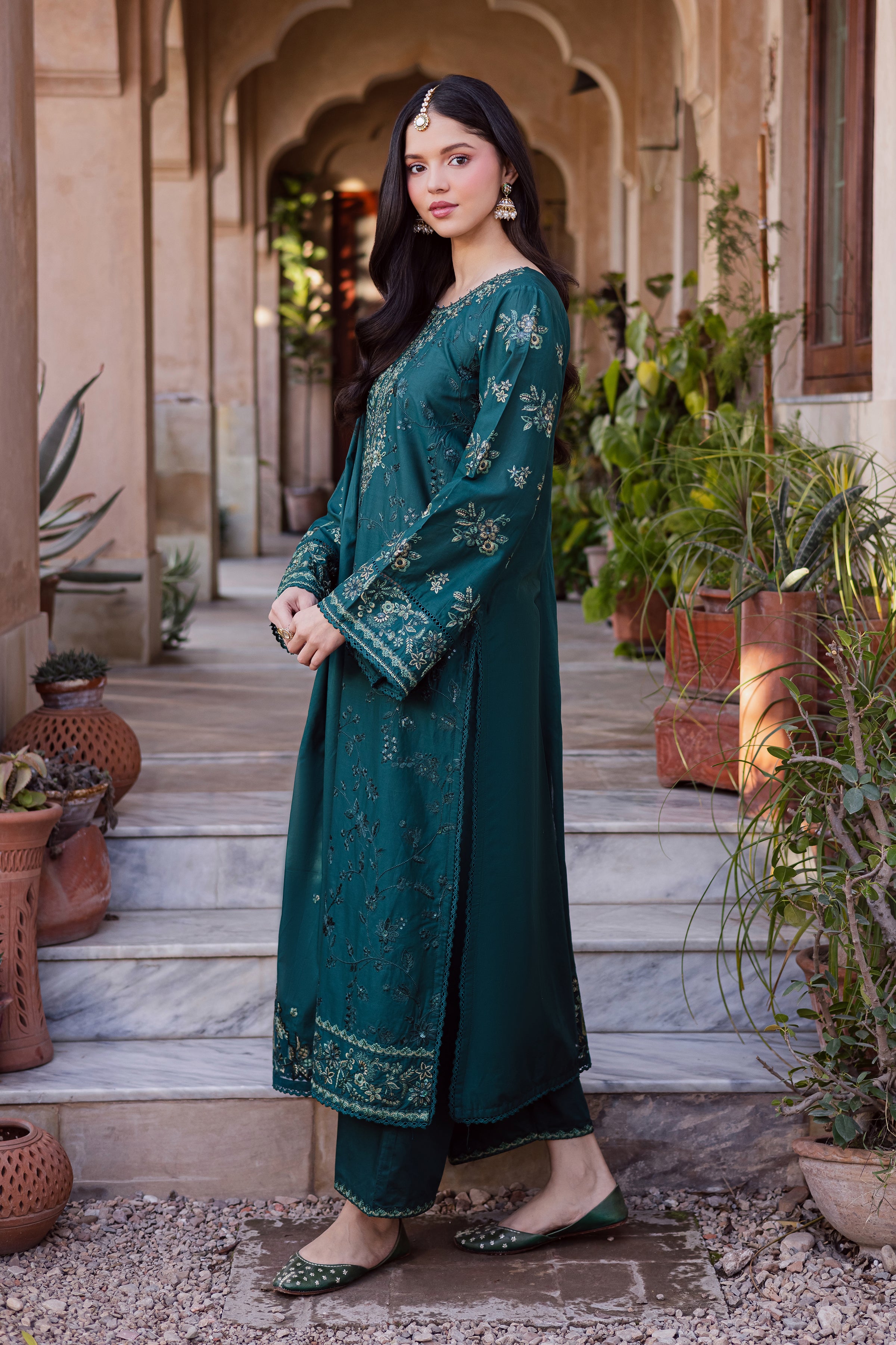 Darosham 3Pc - Festive Embroidered Lawn BATIKEID2026 BATIK XS / Bottle Green / Pima Lawn-S / Bottle Green / Pima Lawn-M / Bottle Green / Pima Lawn-L / Bottle Green / Pima Lawn-XL / Bottle Green / Pima Lawn