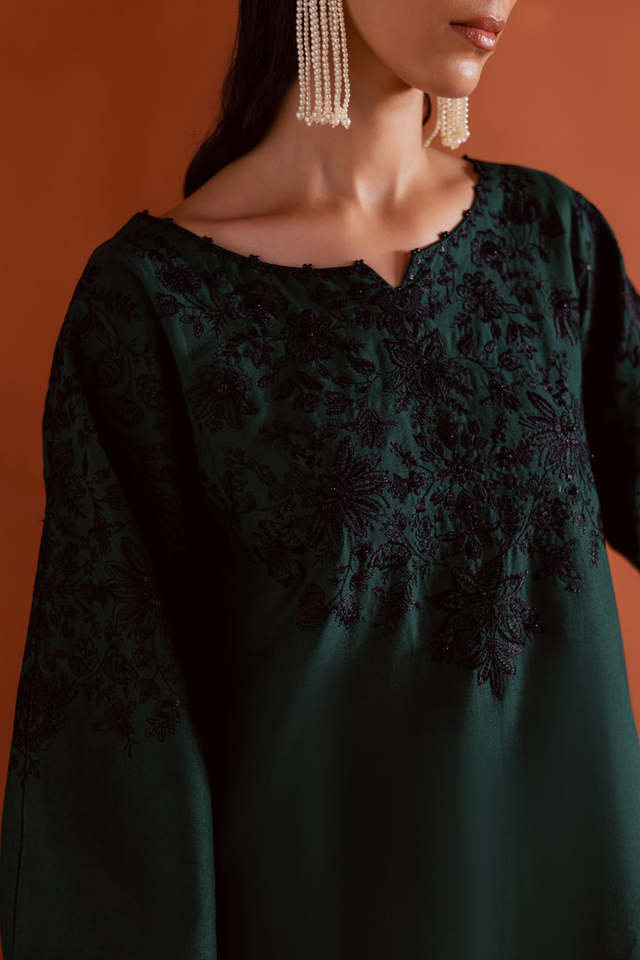 Dippit 2Pc - Embroidered Khaddar Dress BATIK WINTER PRET 2025  BATIK   XS / Emerald Green / Khaddar-S / Emerald Green / Khaddar-M / Emerald Green / Khaddar-L / Emerald Green / Khaddar-XL / Emerald Green / Khaddar