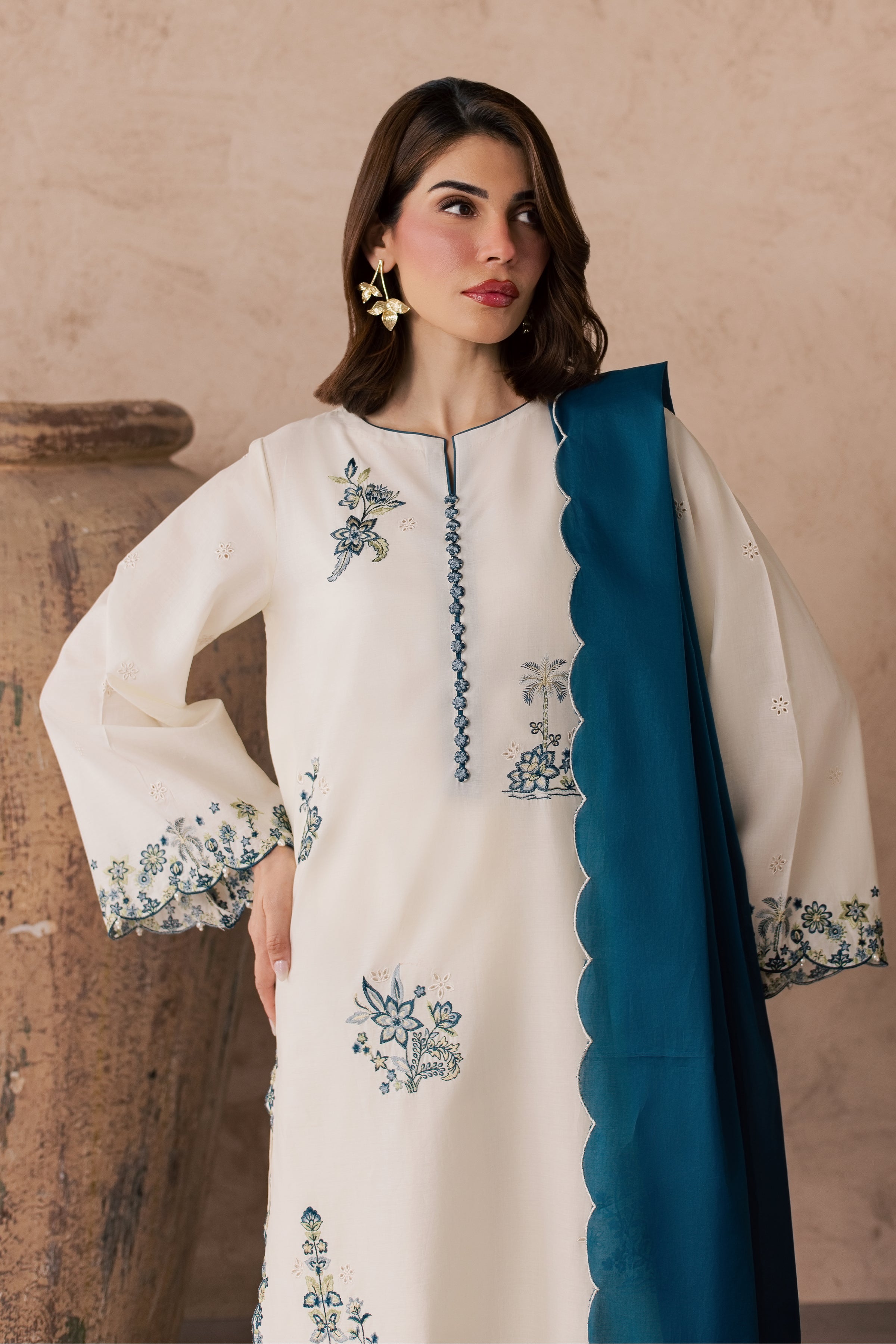 Fable 3Pc - Embroidered Lawn Dress EverydayEdit26 BATIK XS / Eggnog / Pima Lawn-S / Eggnog / Pima Lawn-M / Eggnog / Pima Lawn-L / Eggnog / Pima Lawn-XL / Eggnog / Pima Lawn