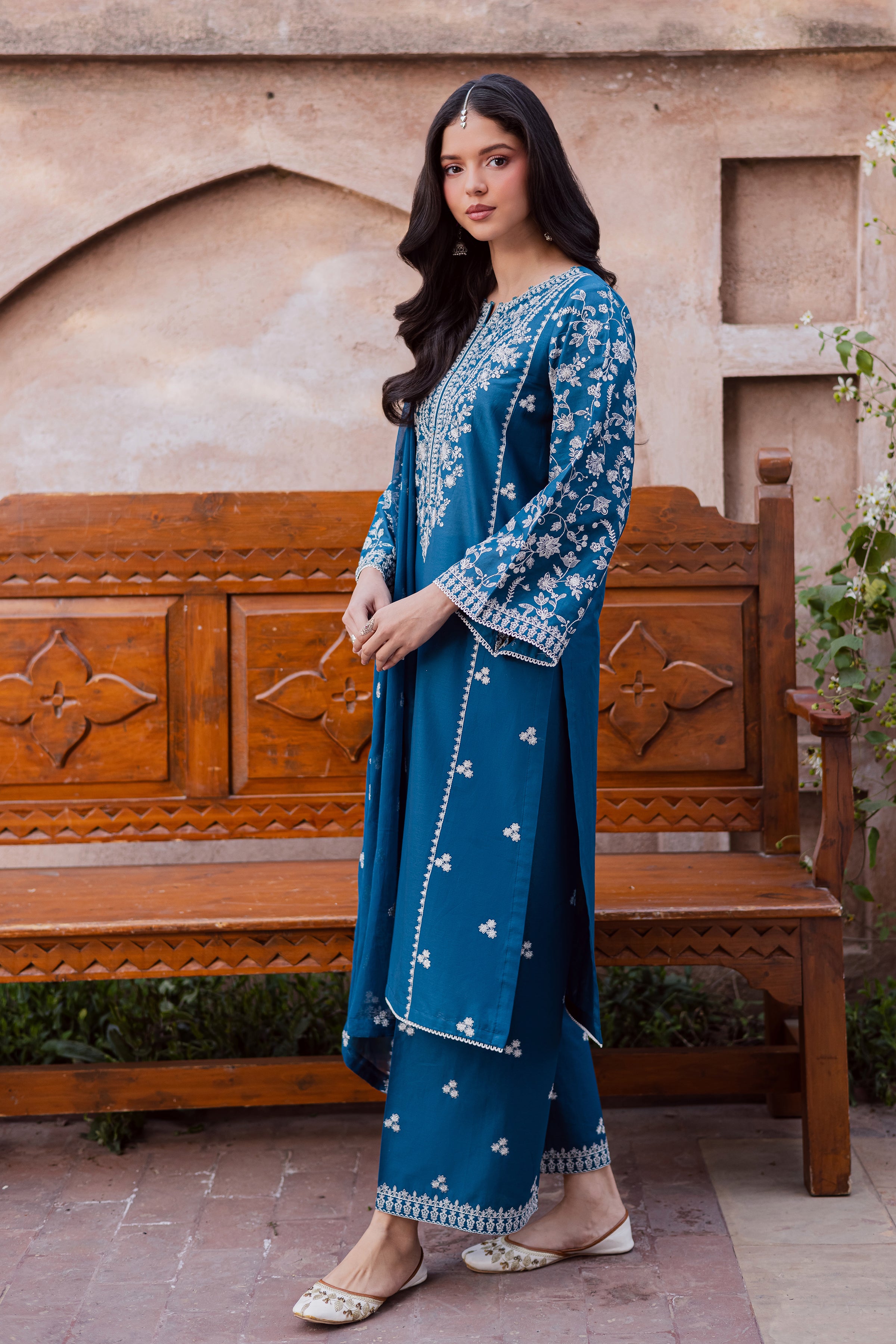 Farsali 3Pc - Festive Embroidered Lawn BATIKEID2026 BATIK XS / Moroccon Blue / Pima Lawn-S / Moroccon Blue / Pima Lawn-M / Moroccon Blue / Pima Lawn-L / Moroccon Blue / Pima Lawn-XL / Moroccon Blue / Pima Lawn