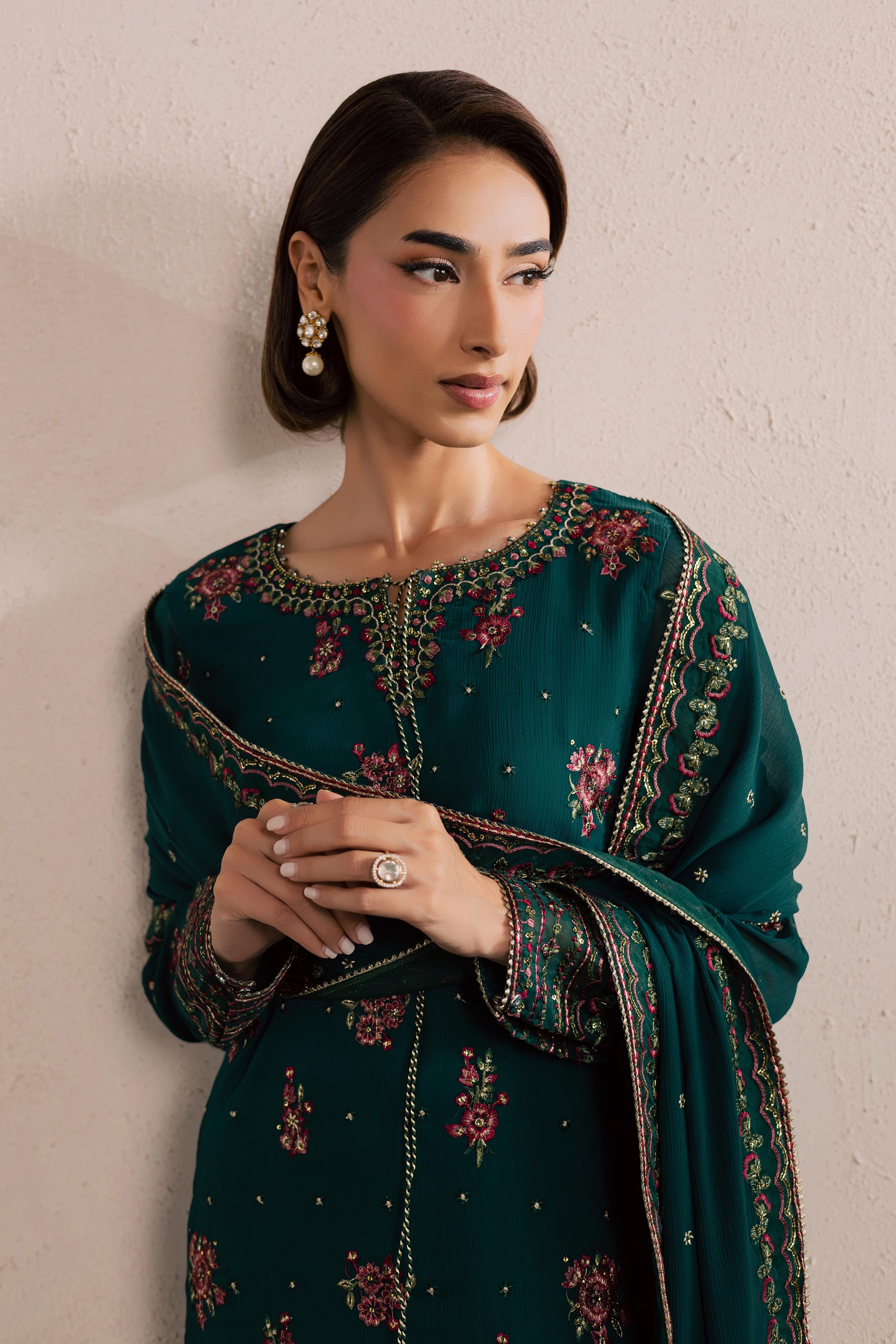 Green Leave 3Pc - Festive Luxury Formal BATIKEID2026 BATIK S / Green / Crinkle-M / Green / Crinkle-L / Green / Crinkle