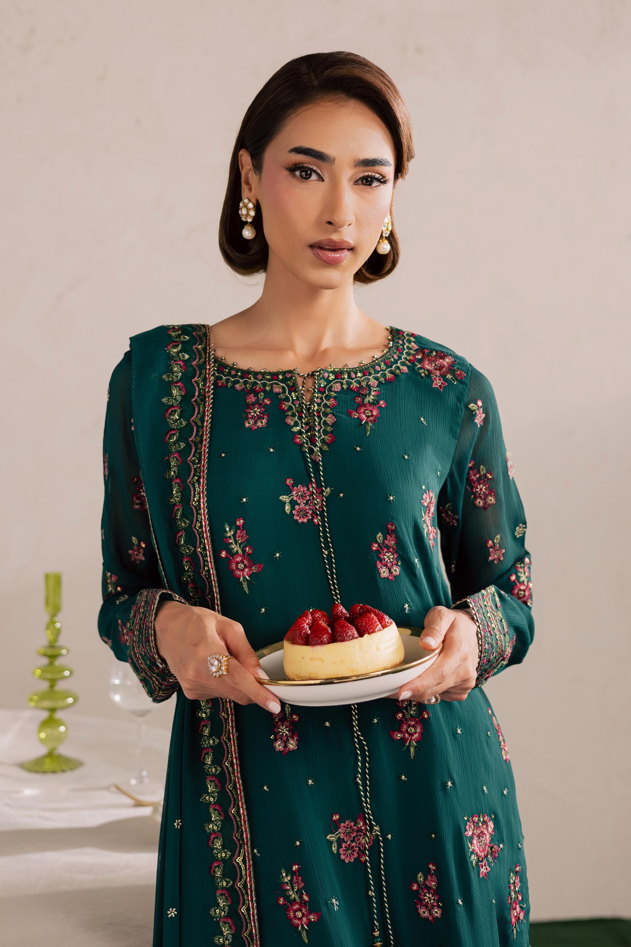 Green Leave 3Pc - Festive Luxury Formal BATIKEID2026 BATIK S / Green / Crinkle-M / Green / Crinkle-L / Green / Crinkle