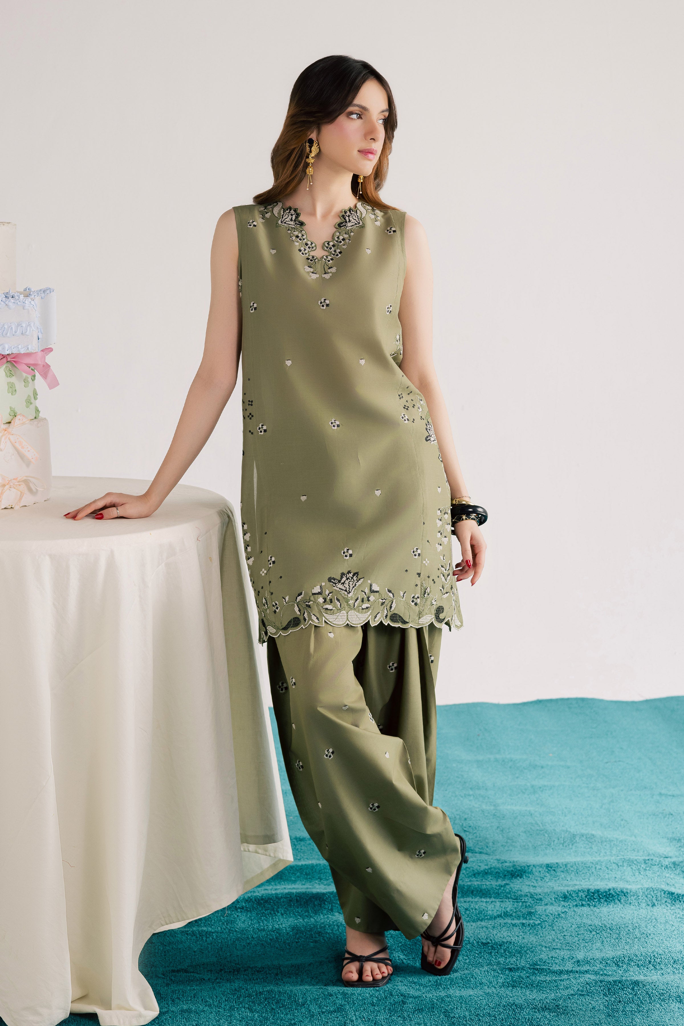 Green Nazni 2Pc - Embroidered Lawn Dress EverydayEdit26 BATIK XS / Moss / Pima Lawn-S / Moss / Pima Lawn-M / Moss / Pima Lawn-L / Moss / Pima Lawn-XL / Moss / Pima Lawn