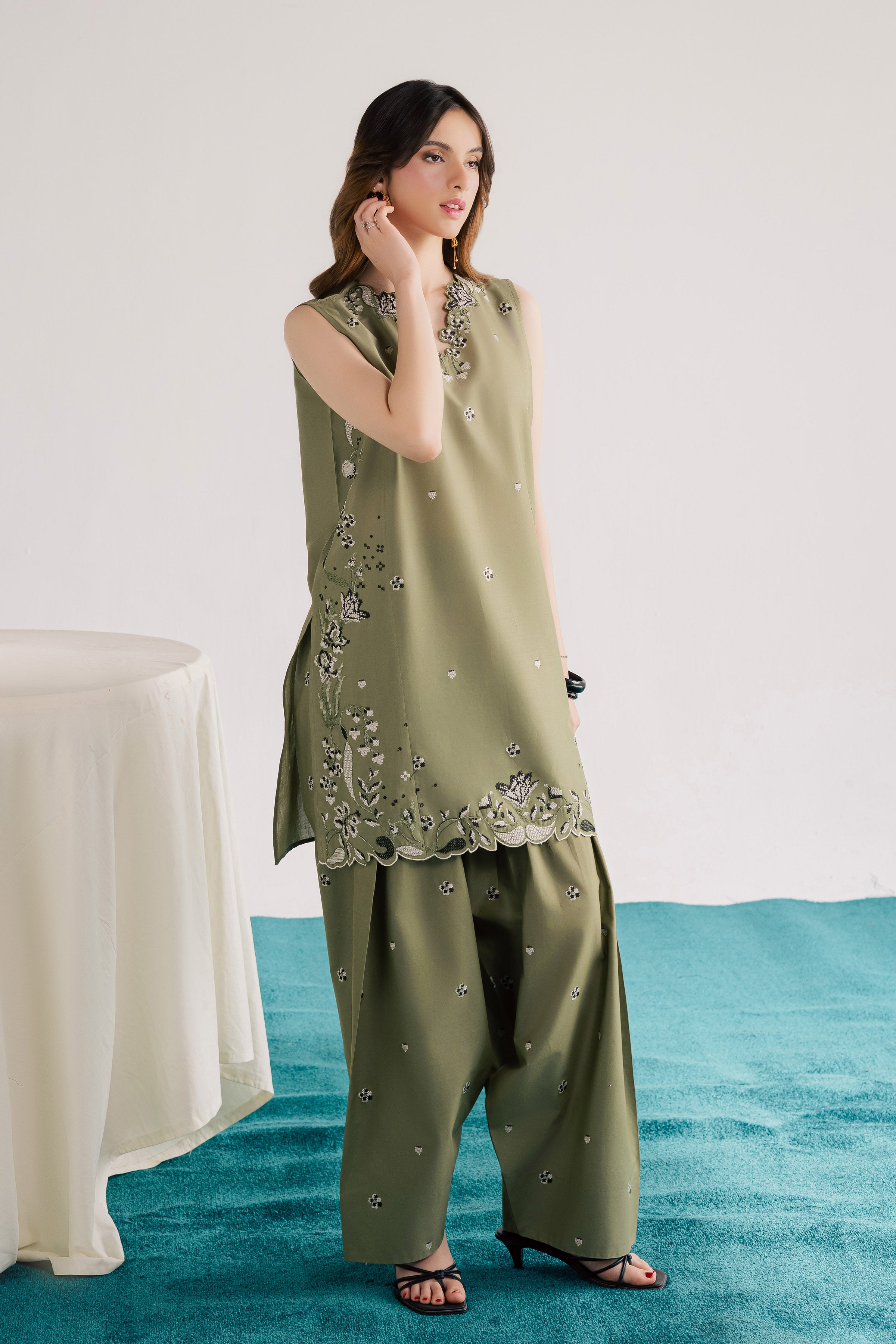 Green Nazni 2Pc - Embroidered Lawn Dress EverydayEdit26 BATIK XS / Moss / Pima Lawn-S / Moss / Pima Lawn-M / Moss / Pima Lawn-L / Moss / Pima Lawn-XL / Moss / Pima Lawn