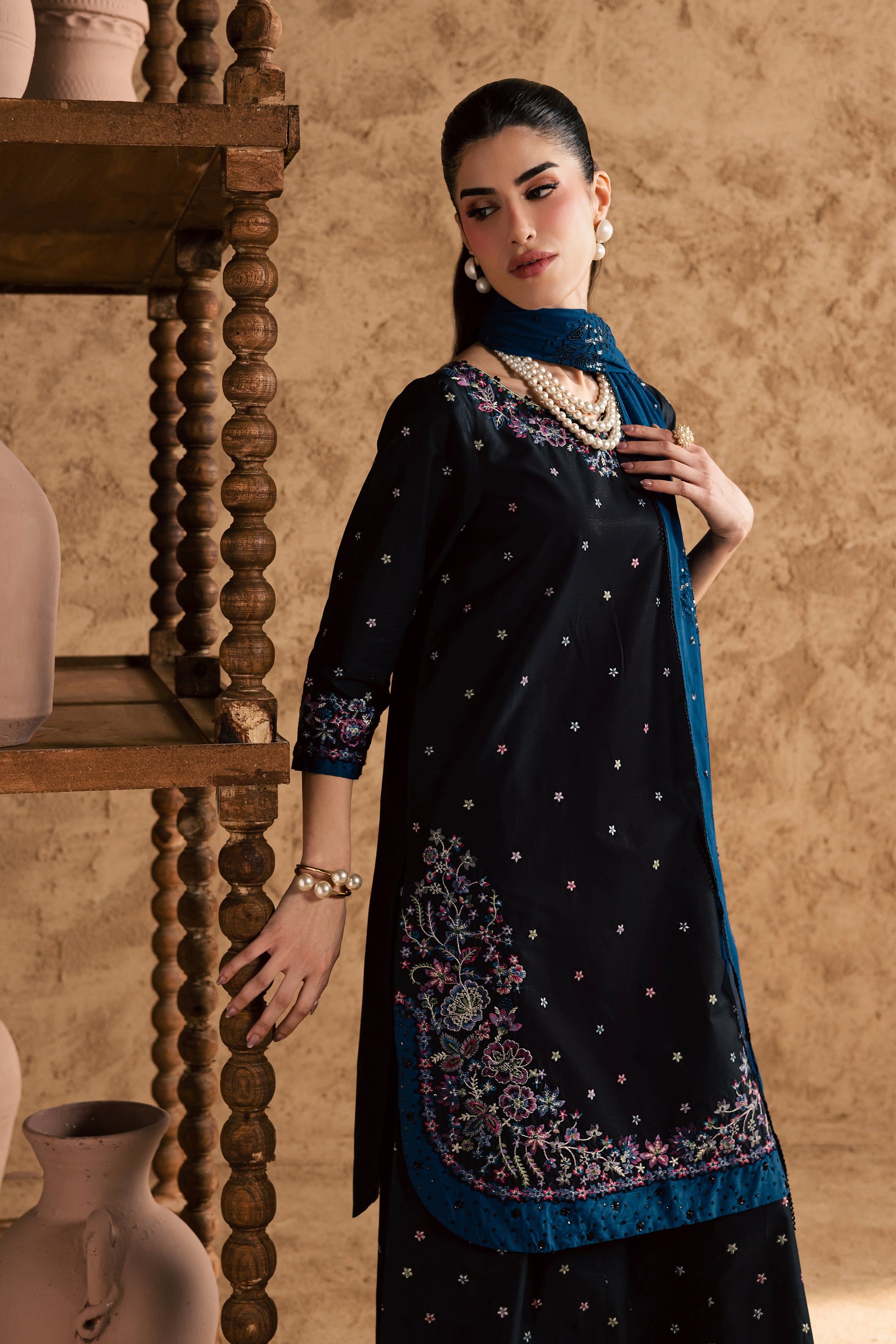 Hayaam 3Pc - Festive Eid Pret BATIKEID2026 BATIK XS / Black / Giza-S / Black / Giza-M / Black / Giza-L / Black / Giza-XL / Black / Giza