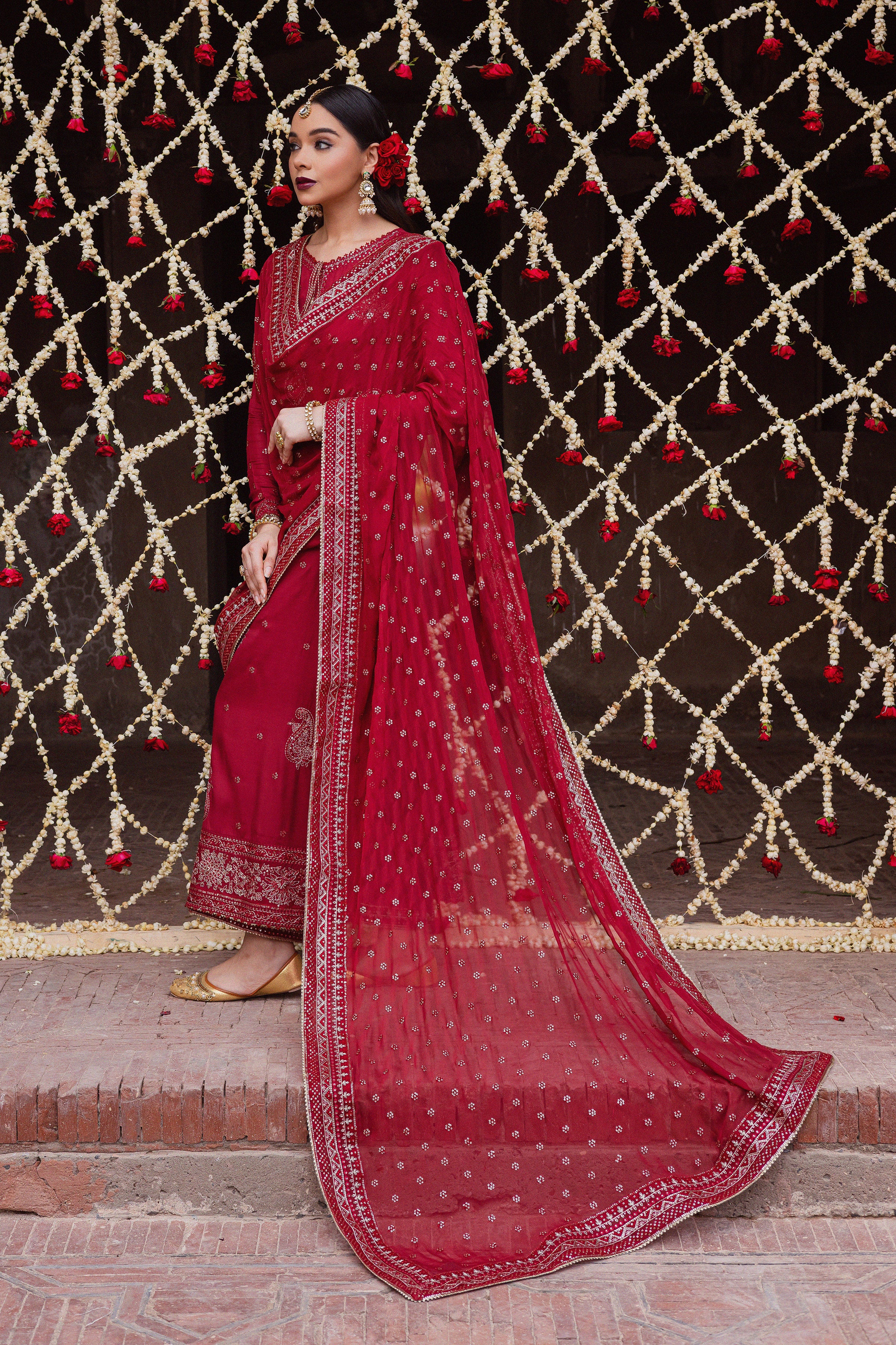 Heer Amber 3Pc - Festive Luxe Pret BATIKLuxePRET BATIK XS / Deep Red / Raw Silk-S / Deep Red / Raw Silk-M / Deep Red / Raw Silk-L / Deep Red / Raw Silk-XL / Deep Red / Raw Silk