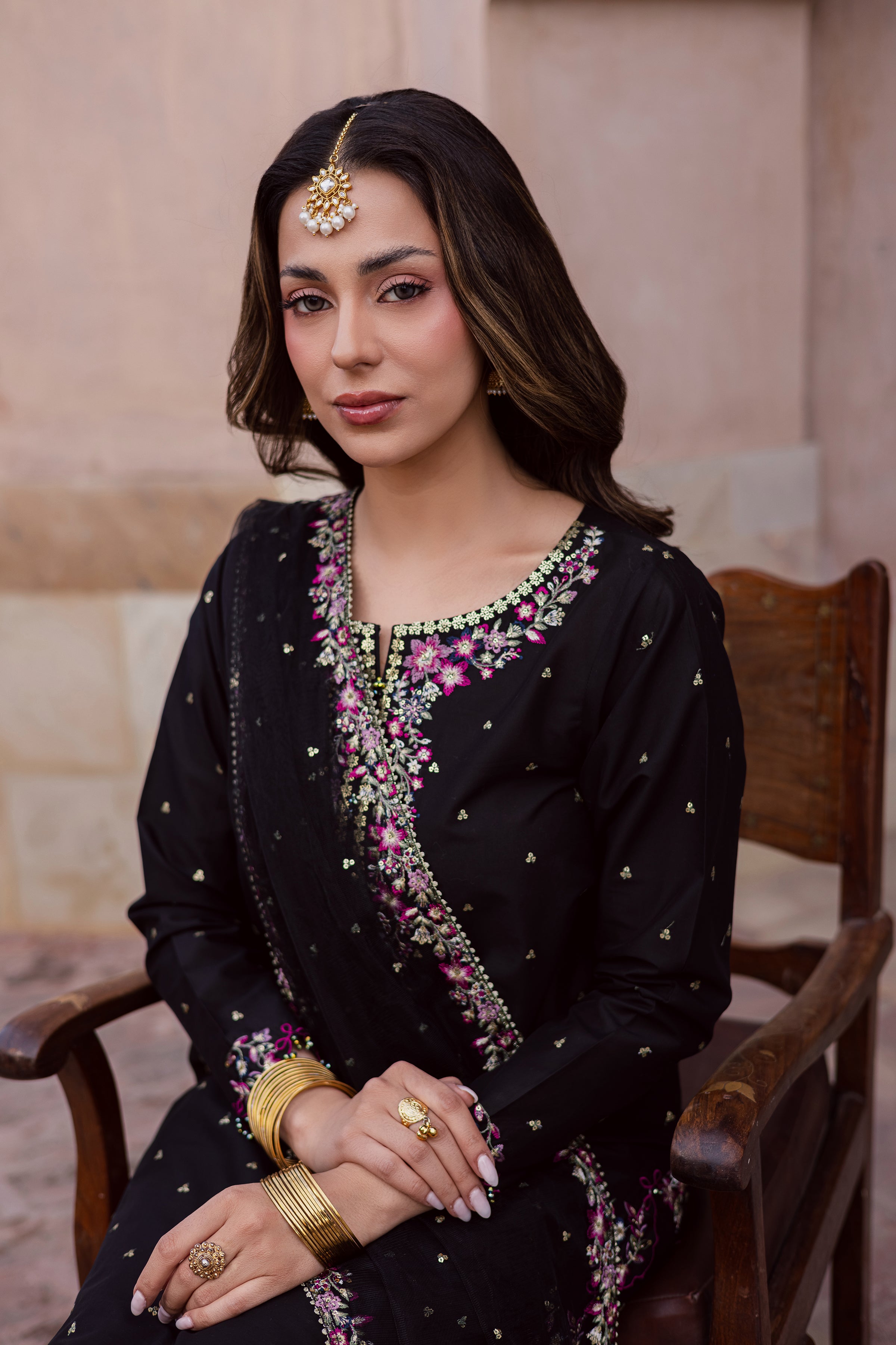 Hozier 3Pc - Festive Embroidered Lawn BATIKEID2026 BATIK XS / Black / Pima Lawn-S / Black / Pima Lawn-M / Black / Pima Lawn-L / Black / Pima Lawn-XL / Black / Pima Lawn