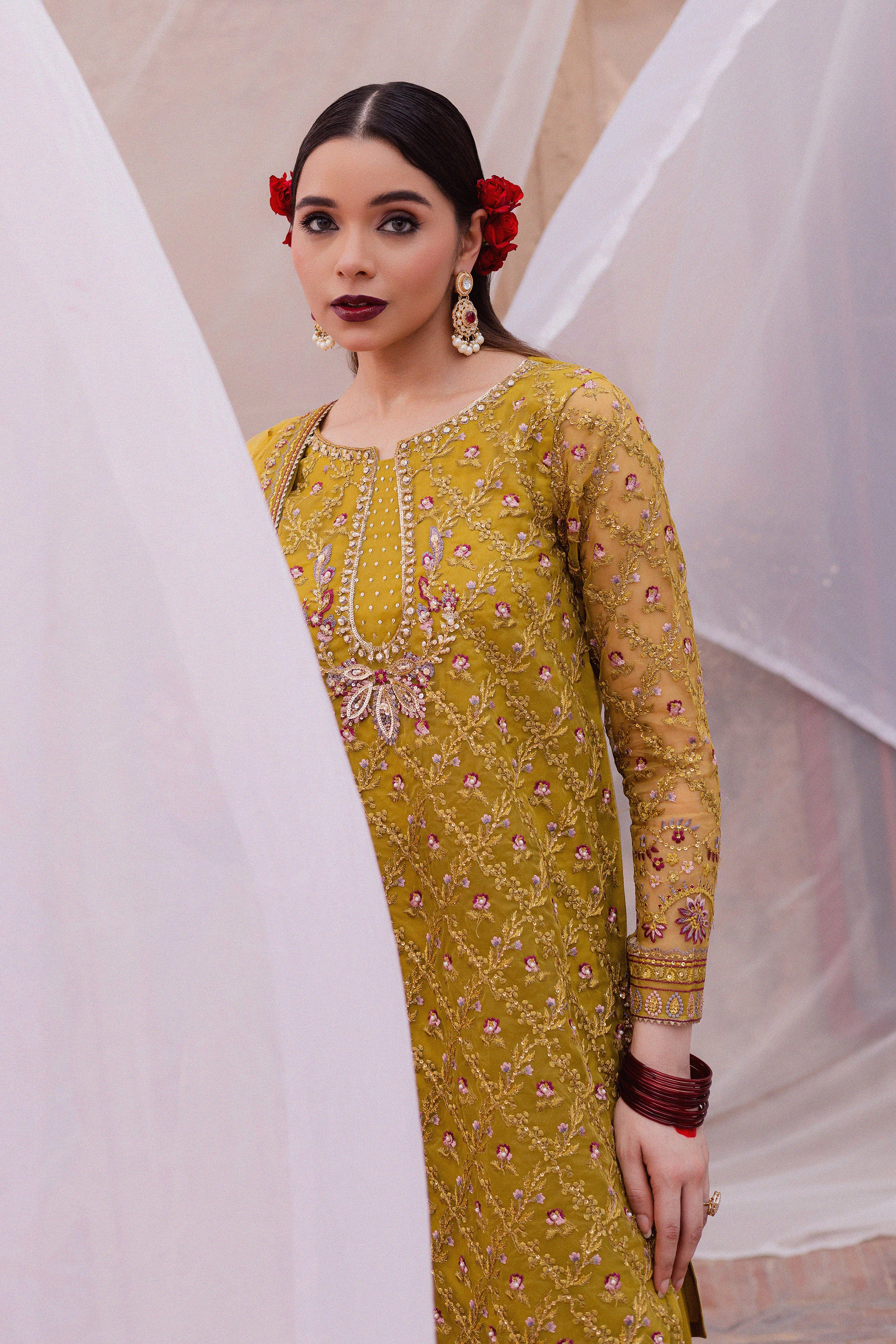 Izel 3Pc - Festive Luxe Pret BATIKSTUDIO2025 BATIK S / Mehndi Green / Organza & Raw Silk-M / Mehndi Green / Organza & Raw Silk-L / Mehndi Green / Organza & Raw Silk