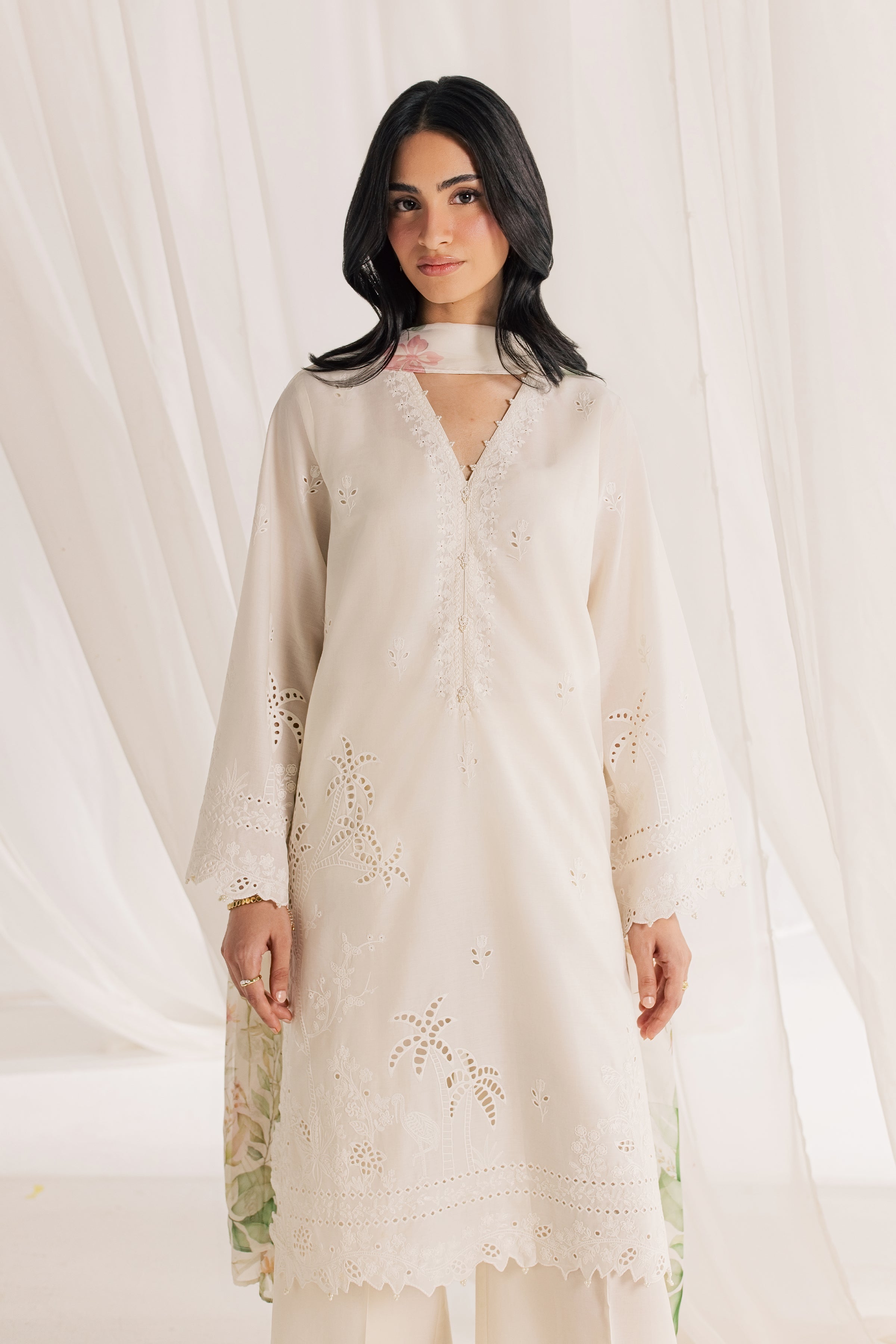 Izel Swan 3Pc - Embroidered Lawn Dress EverydayEdit26 BATIK XS / White Swan / Pima Lawn-S / White Swan / Pima Lawn-M / White Swan / Pima Lawn-L / White Swan / Pima Lawn-XL / White Swan / Pima Lawn