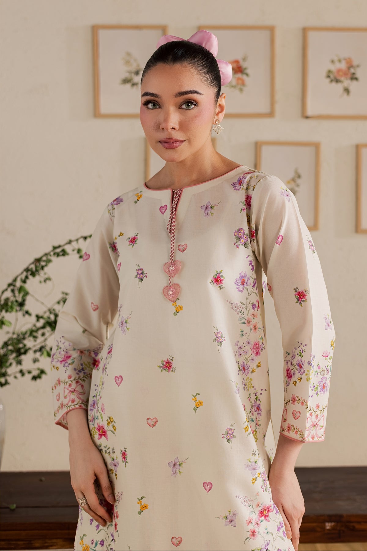 Khelani 2Pc - Printed Lawn Dress BATIKSS26 BATIK XS / Off White / Lawn-S / Off White / Lawn-M / Off White / Lawn-L / Off White / Lawn-XL / Off White / Lawn