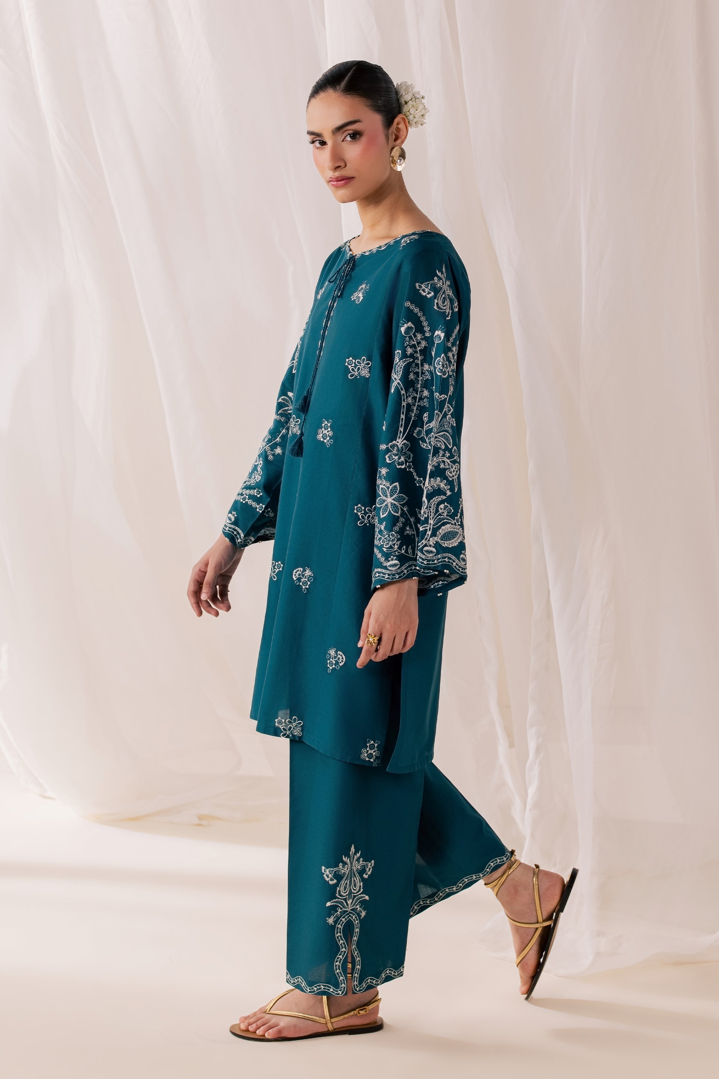 Korrigan 3Pc - Luxury Embroidered Lawn BATIKSS26 BATIK XS / Zinc Blue / Pima Lawn