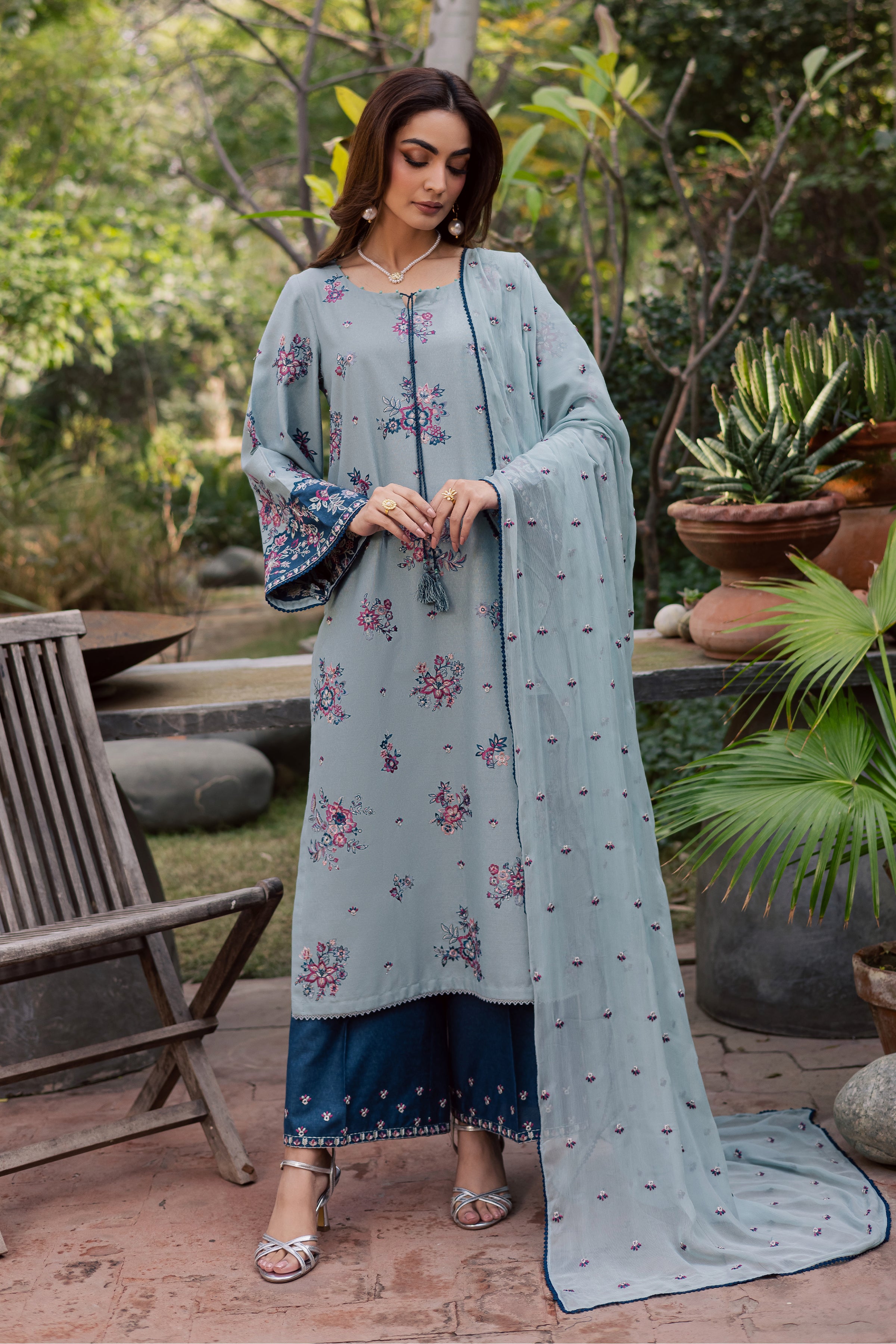 Madden 3Pc - Embroidered Festive Pret BATIK WINTER PRET 2025 BATIK XS / Ice Blue / Textured Cotton-S / Ice Blue / Textured Cotton-M / Ice Blue / Textured Cotton-L / Ice Blue / Textured Cotton-XL / Ice Blue / Textured Cotton