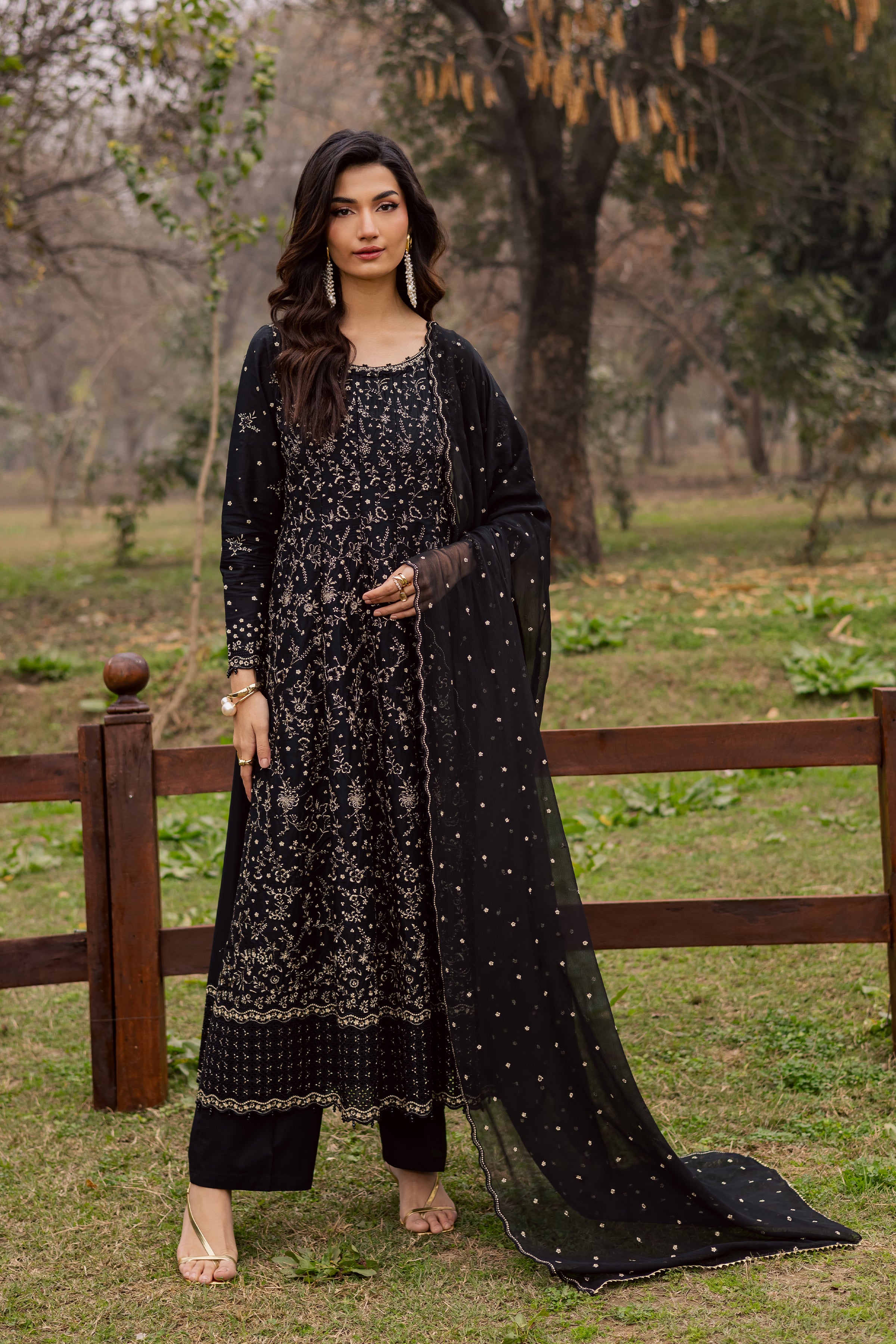 Mah e Nur 3Pc - Festive Embroidered Lawn BATIKEID2026 BATIK XS / Black / Pima Lawn-S / Black / Pima Lawn-M / Black / Pima Lawn-L / Black / Pima Lawn-XL / Black / Pima Lawn