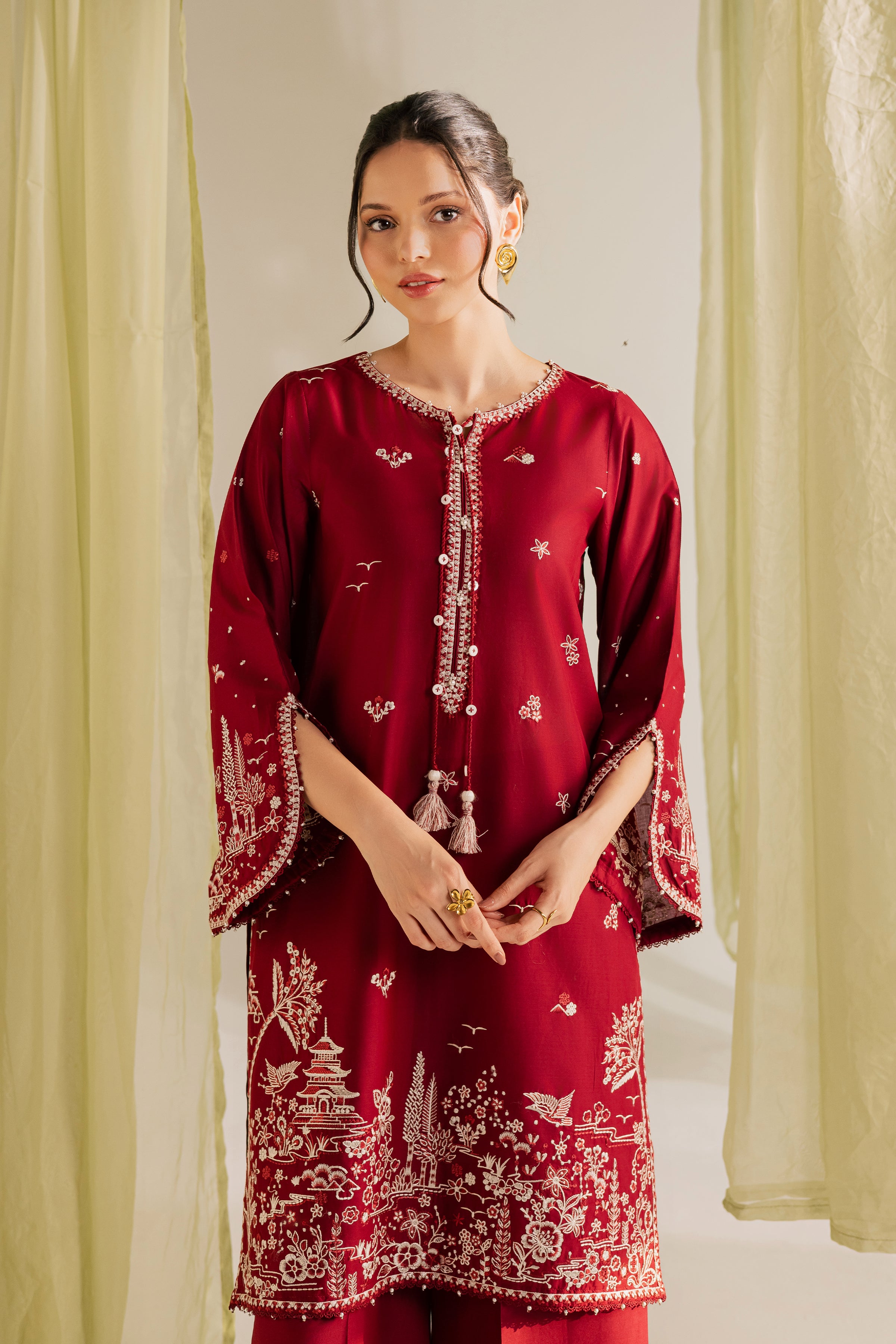 Manzar 2Pc - Embroidered Lawn Dress EverydayEdit26 BATIK XS / Maroon / Pima Lawn-S / Maroon / Pima Lawn-M / Maroon / Pima Lawn-L / Maroon / Pima Lawn-XL / Maroon / Pima Lawn