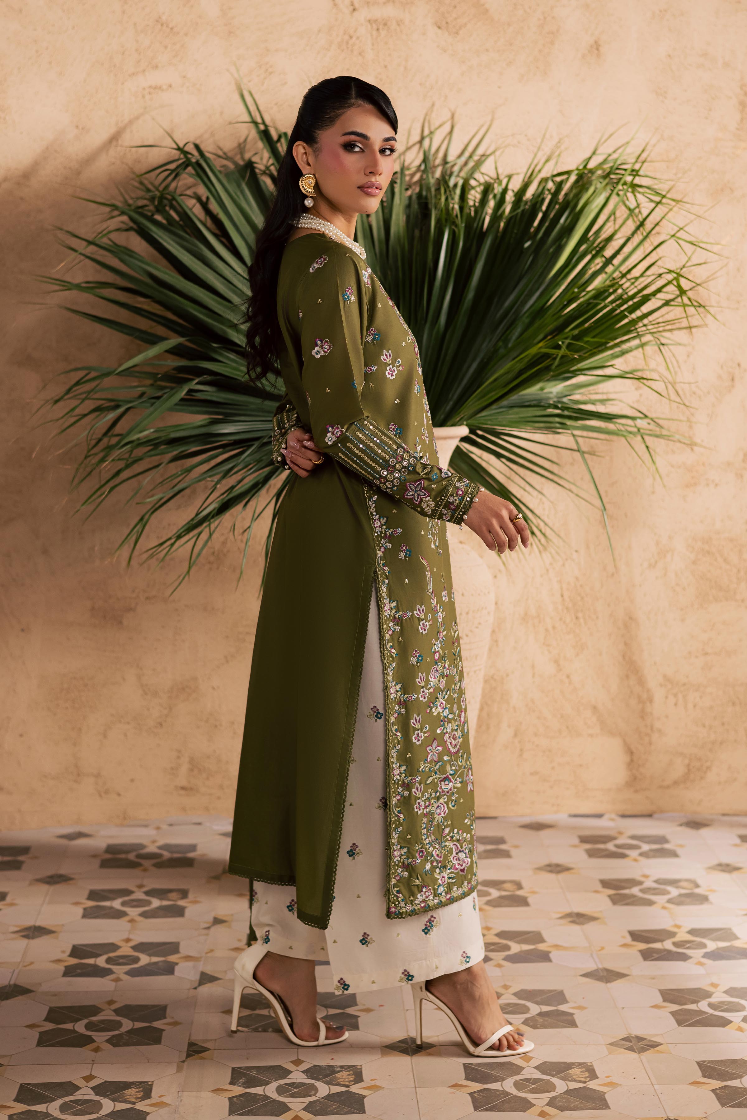 Meshal 3Pc - Embroidered Festive Pret BATIKSS26 BATIK XS / Army Green / Pima-S / Army Green / Pima-M / Army Green / Pima-L / Army Green / Pima-XL / Army Green / Pima