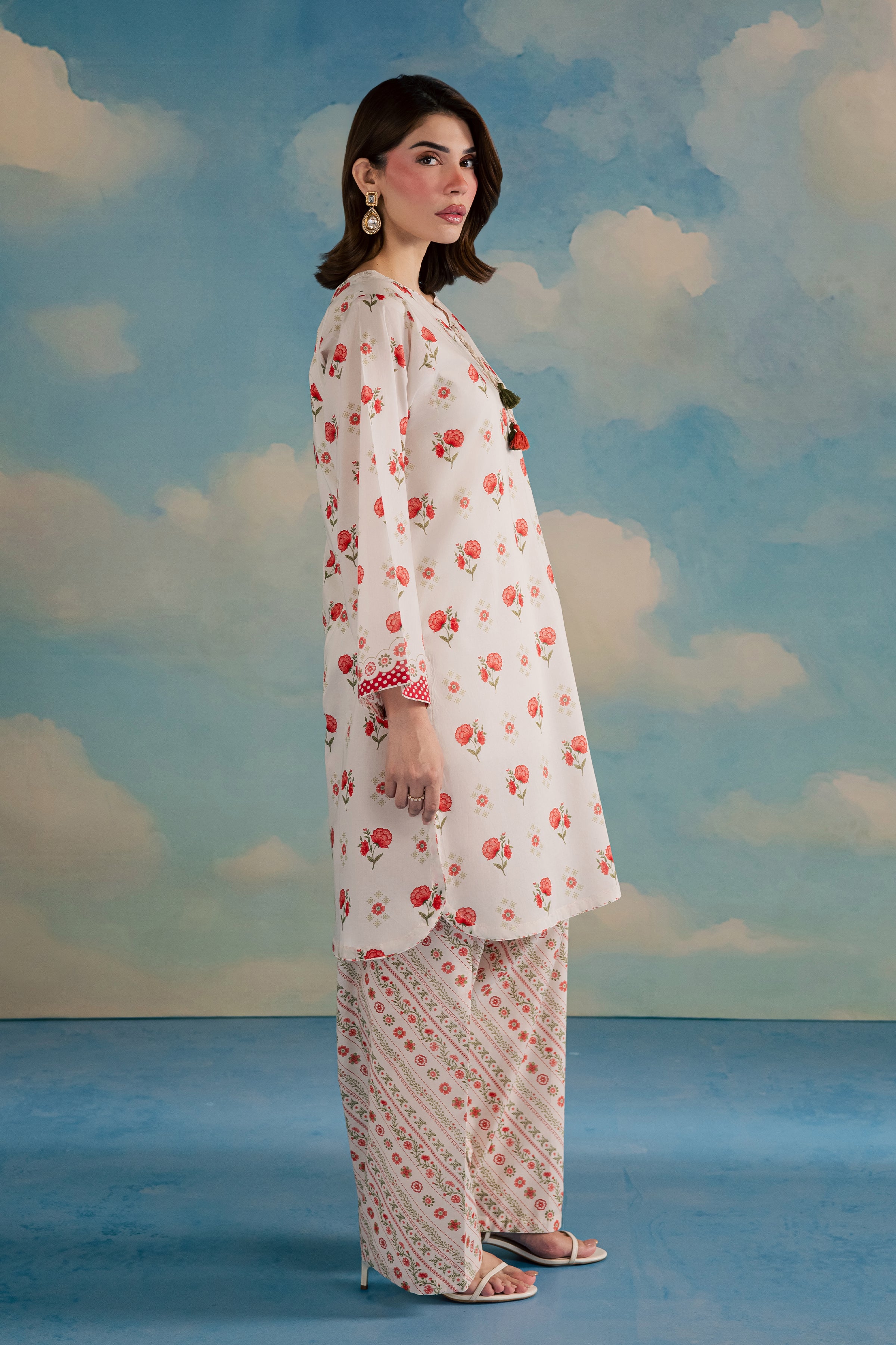 Miyo 2Pc - Printed Lawn Dress BATIKSS26 BATIK XS / Off White / Lawn-S / Off White / Lawn-M / Off White / Lawn-L / Off White / Lawn-XL / Off White / Lawn
