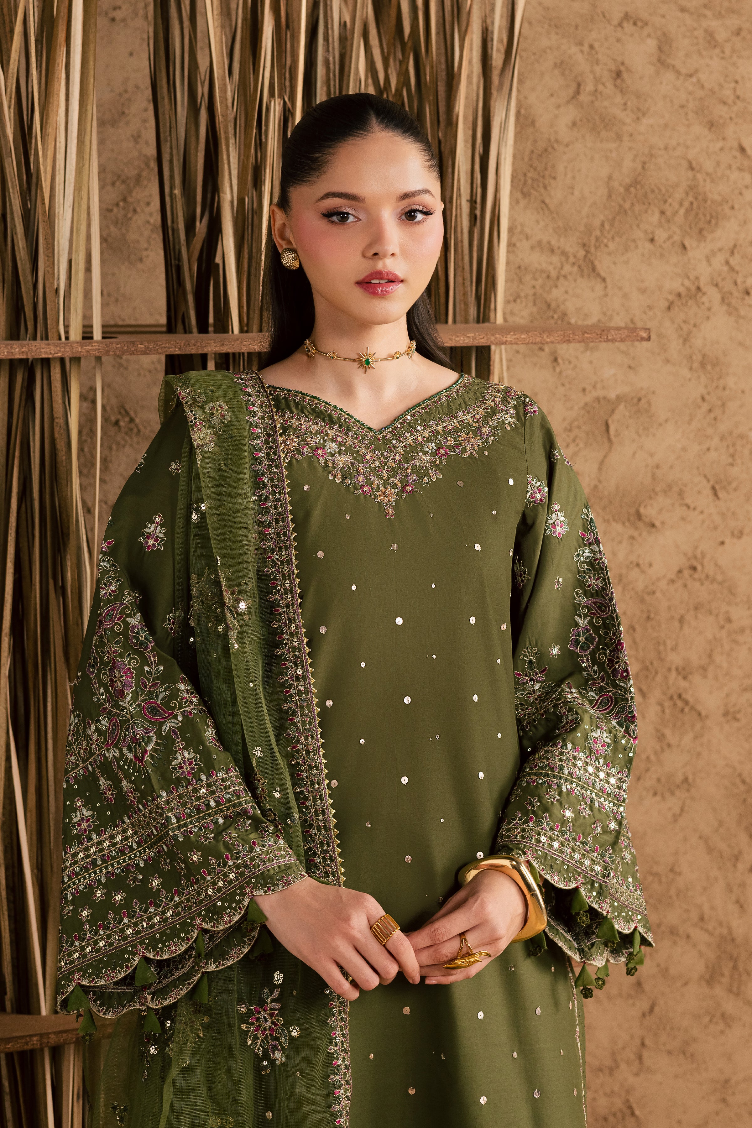 Nivora 3Pc - Festive Eid Pret BATIKEID2026 BATIK XS / Mehndi Green / Giza-S / Mehndi Green / Giza-M / Mehndi Green / Giza-L / Mehndi Green / Giza-XL / Mehndi Green / Giza