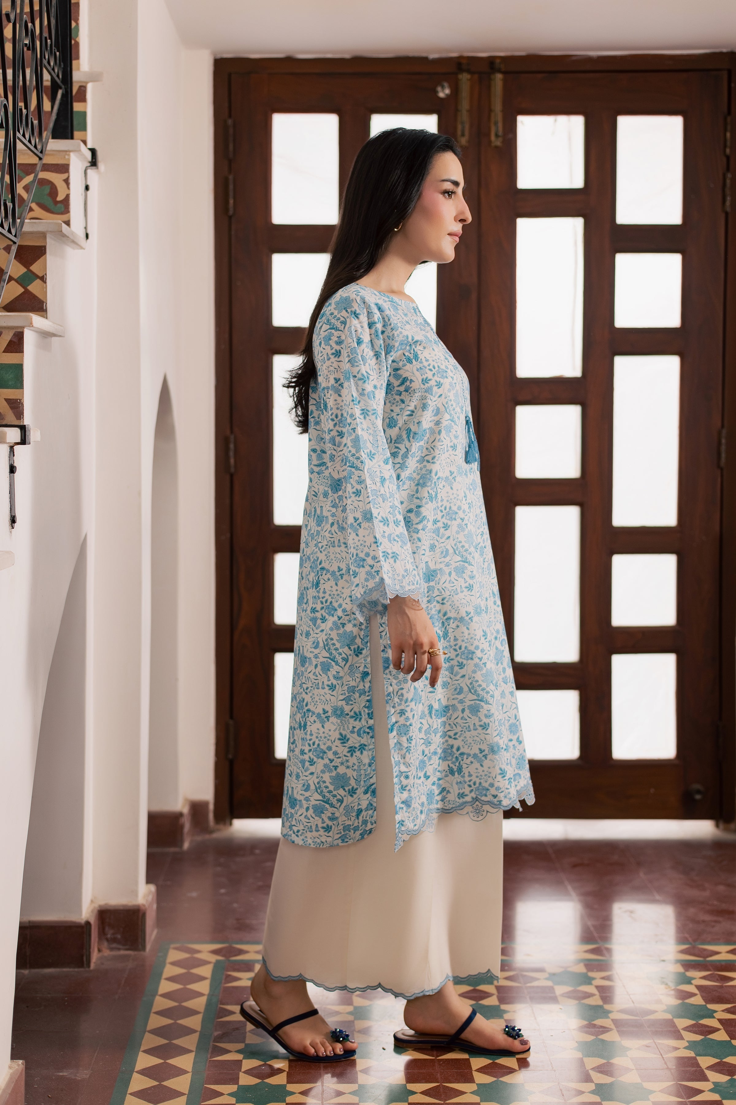Nooran 2Pc - Printed Lawn Dress BATIKSS26 BATIK XS / Off White / Lawn-S / Off White / Lawn-M / Off White / Lawn-L / Off White / Lawn-XL / Off White / Lawn