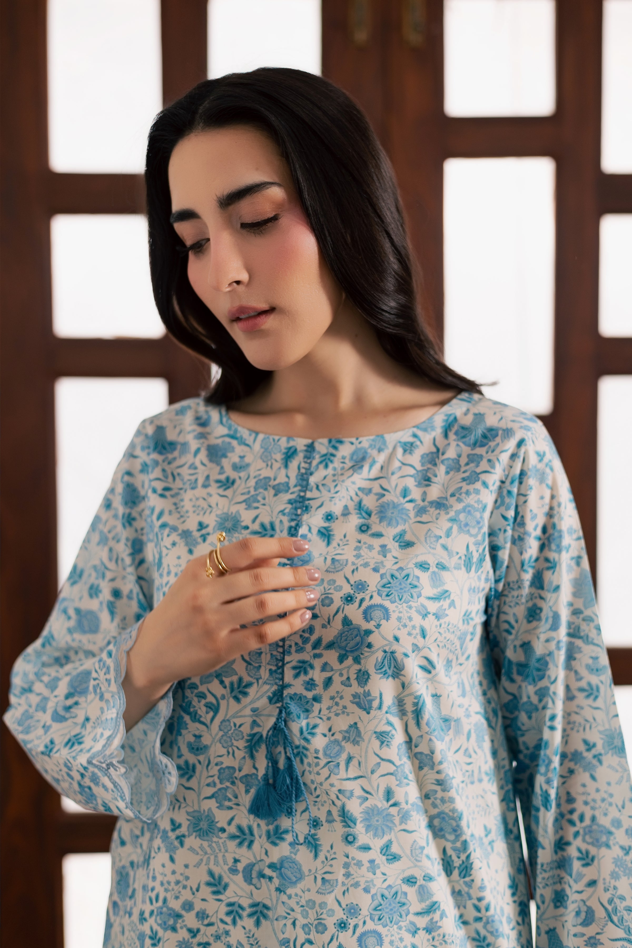 Nooran 2Pc - Printed Lawn Dress BATIKSS26 BATIK XS / Off White / Lawn-S / Off White / Lawn-M / Off White / Lawn-L / Off White / Lawn-XL / Off White / Lawn