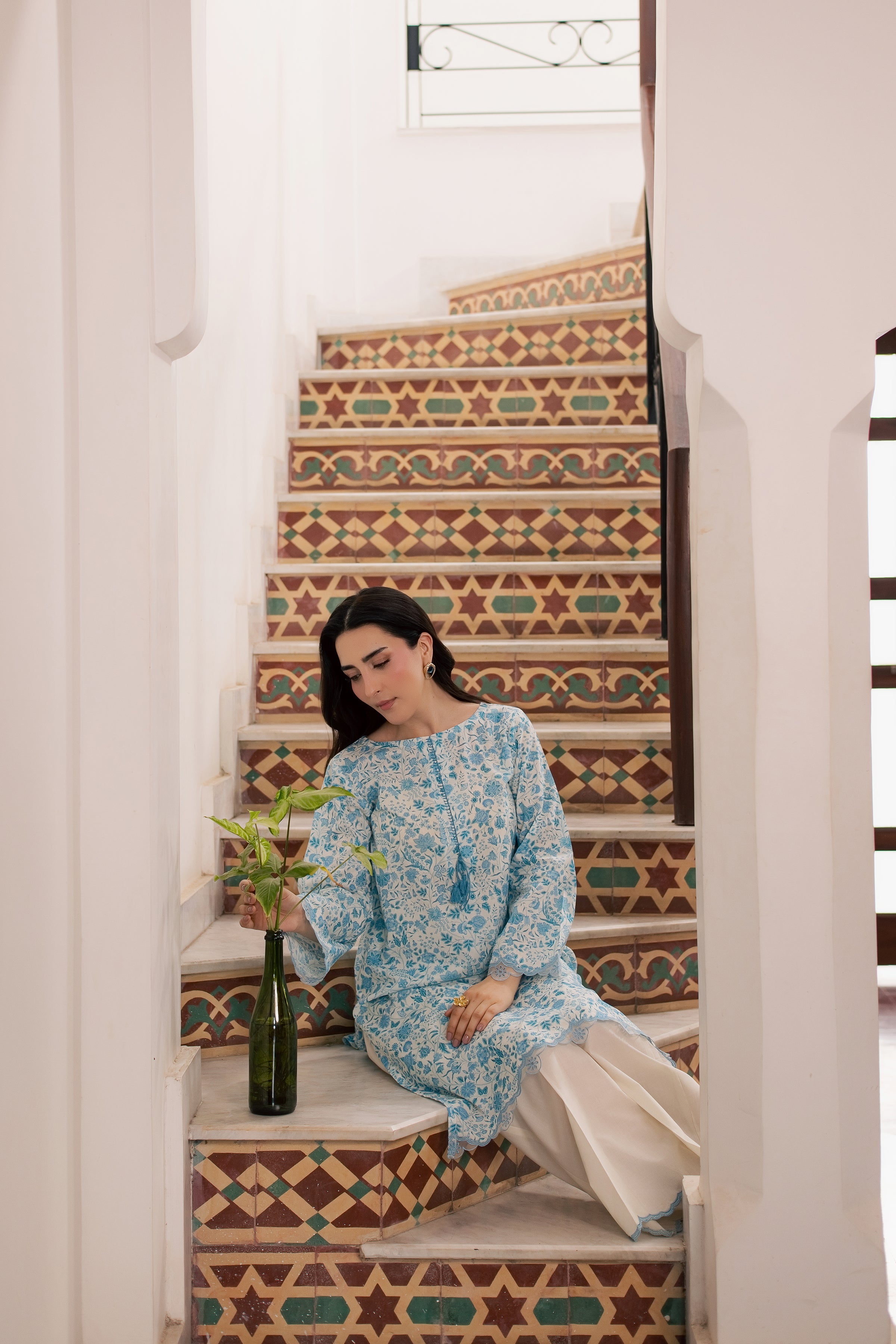 Nooran 2Pc - Printed Lawn Dress BATIKSS26 BATIK XS / Off White / Lawn-S / Off White / Lawn-M / Off White / Lawn-L / Off White / Lawn-XL / Off White / Lawn
