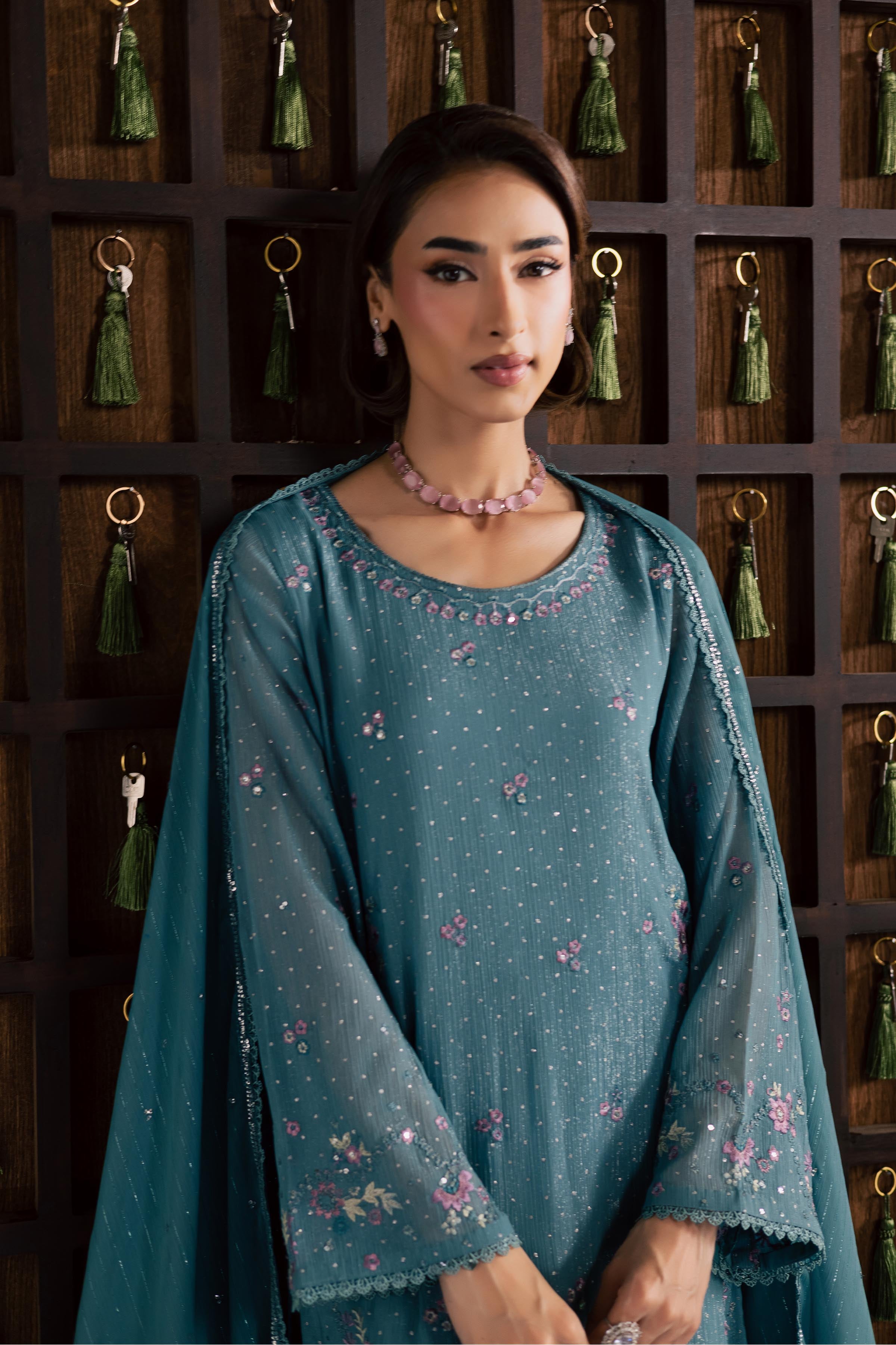 Noore 3Pc - Festive Luxury Formal BATIKSS26 BATIK S / Aqua / Zari Crinkle-M / Aqua / Zari Crinkle-L / Aqua / Zari Crinkle