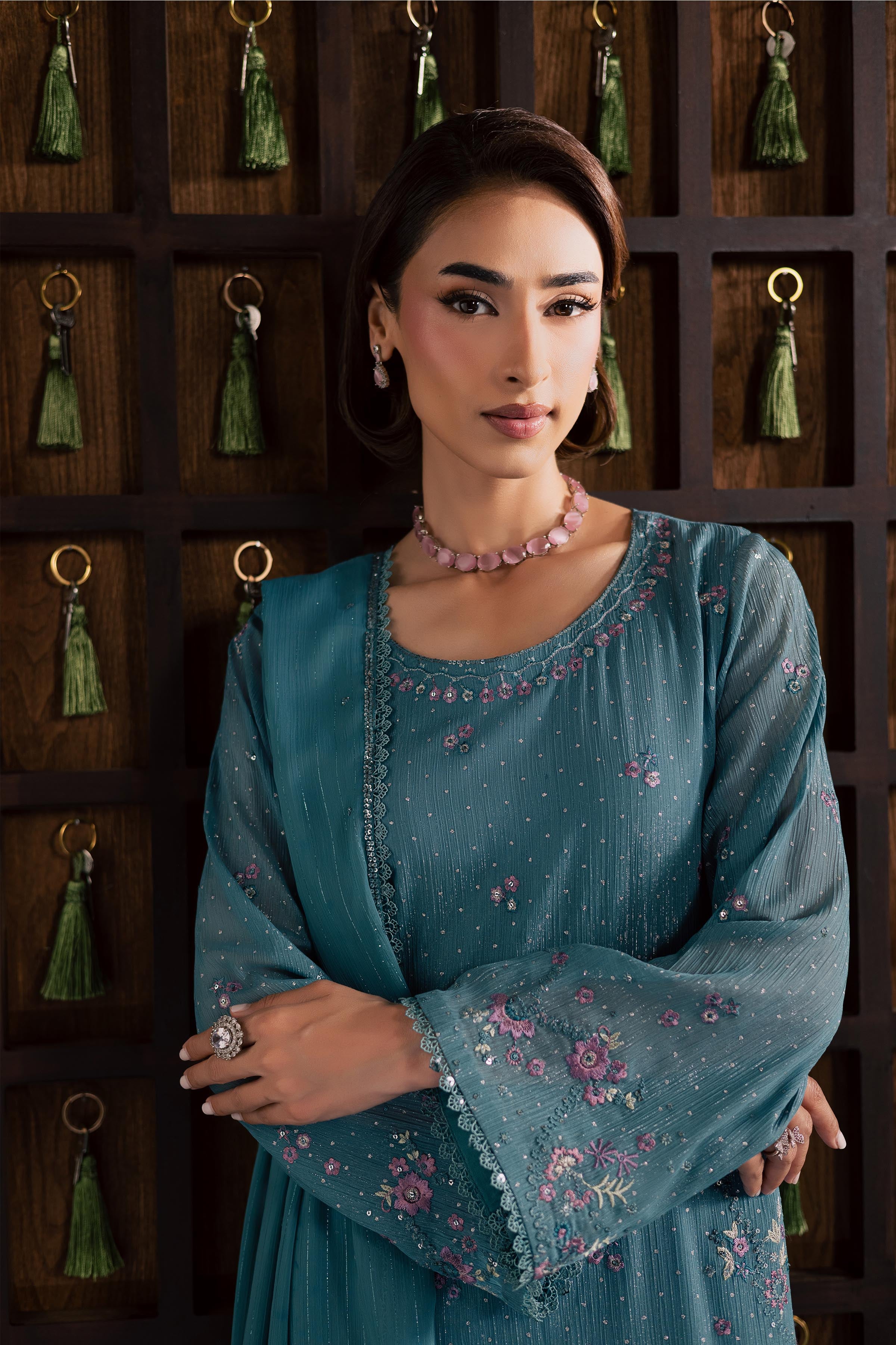 Noore 3Pc - Festive Luxury Formal BATIKSS26 BATIK S / Aqua / Zari Crinkle-M / Aqua / Zari Crinkle-L / Aqua / Zari Crinkle