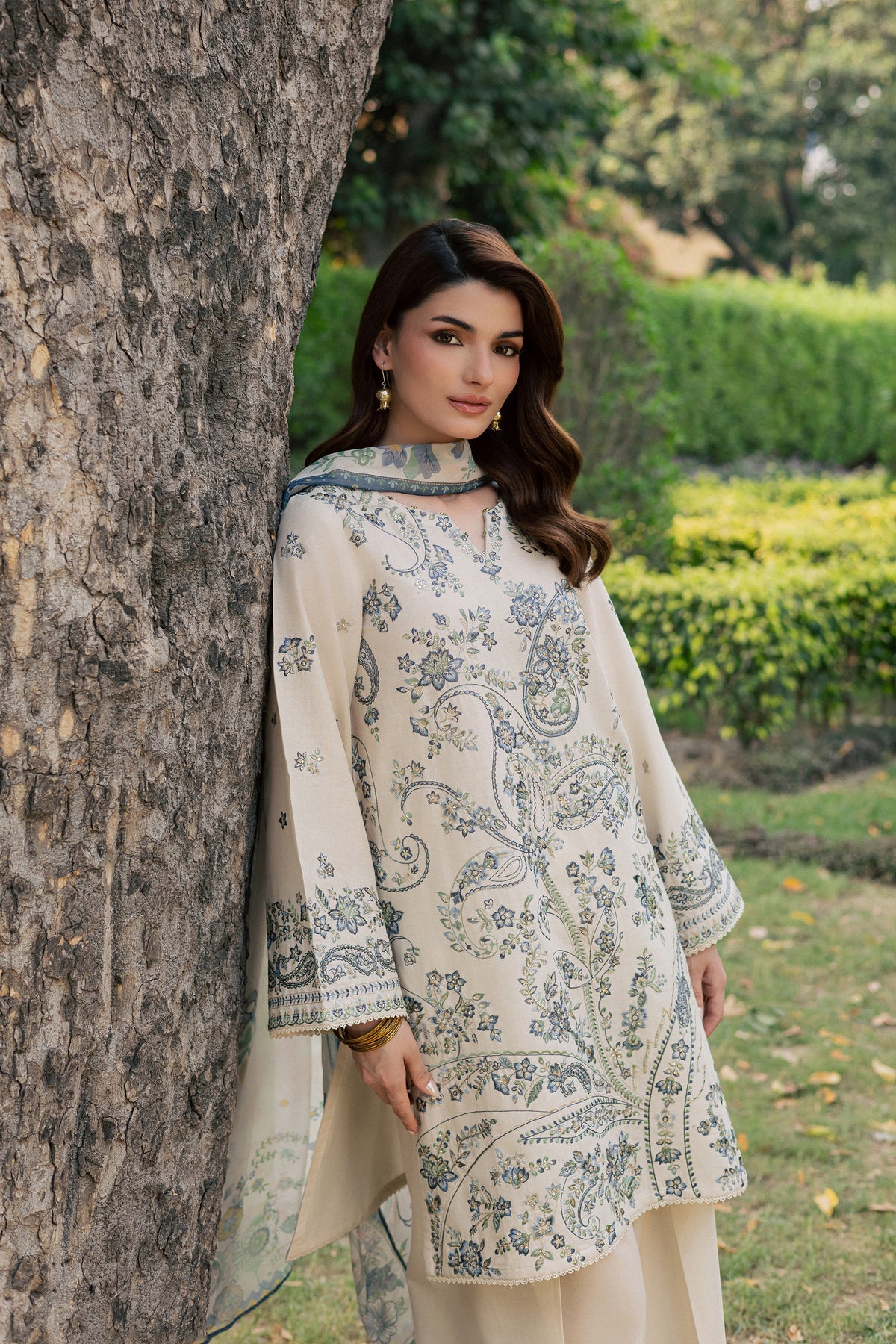 OatMilk 3Pc - Embroidered Khaddar Pret PRETKHADDAR2026 BATIK XS / Birch / Khaddar