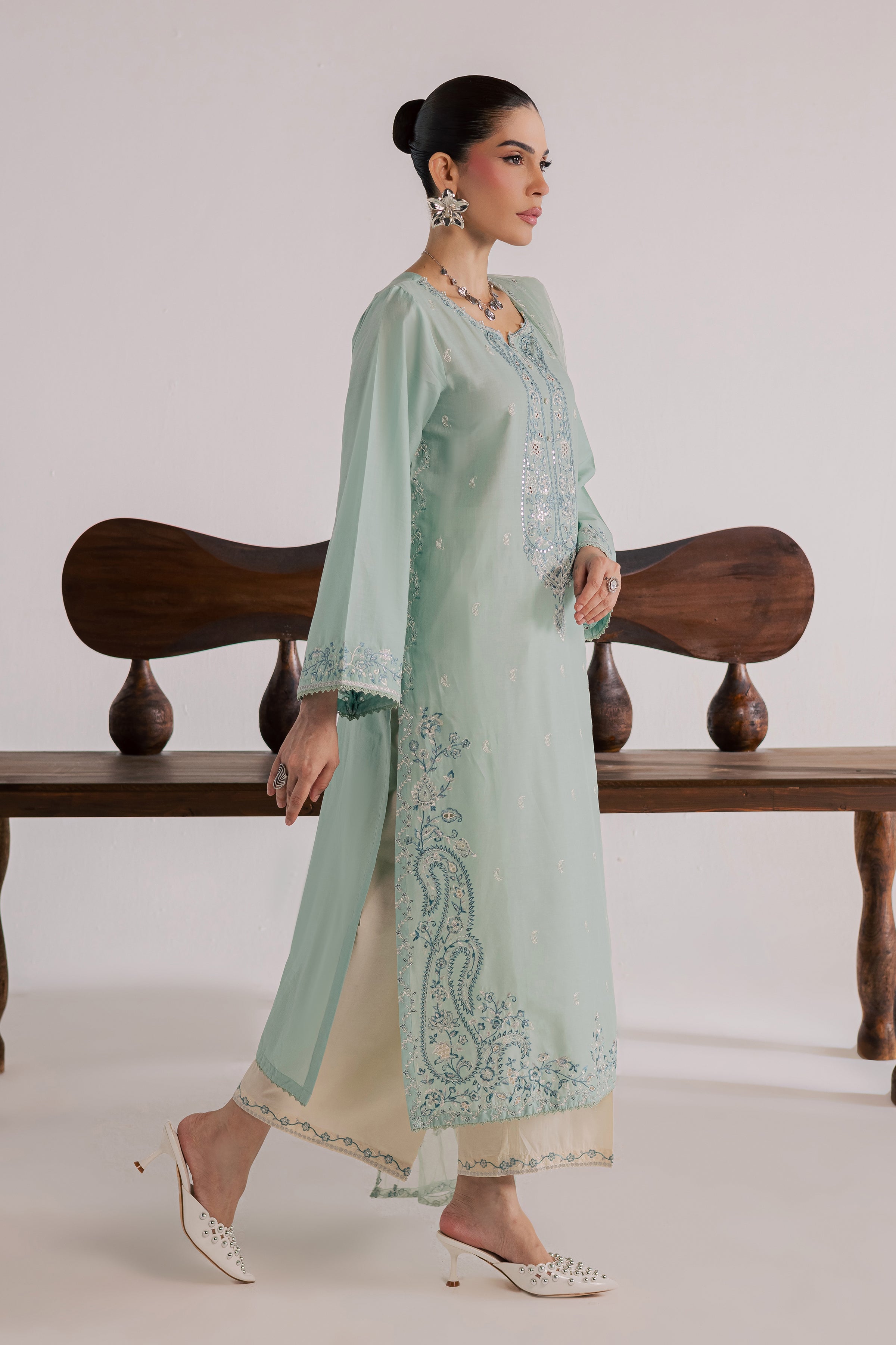 Perth 3Pc - Luxury Embroidered Lawn BATIKSS26 BATIK XS / Pearly Blue / Pima Lawn-S / Pearly Blue / Pima Lawn-M / Pearly Blue / Pima Lawn-L / Pearly Blue / Pima Lawn-XL / Pearly Blue / Pima Lawn