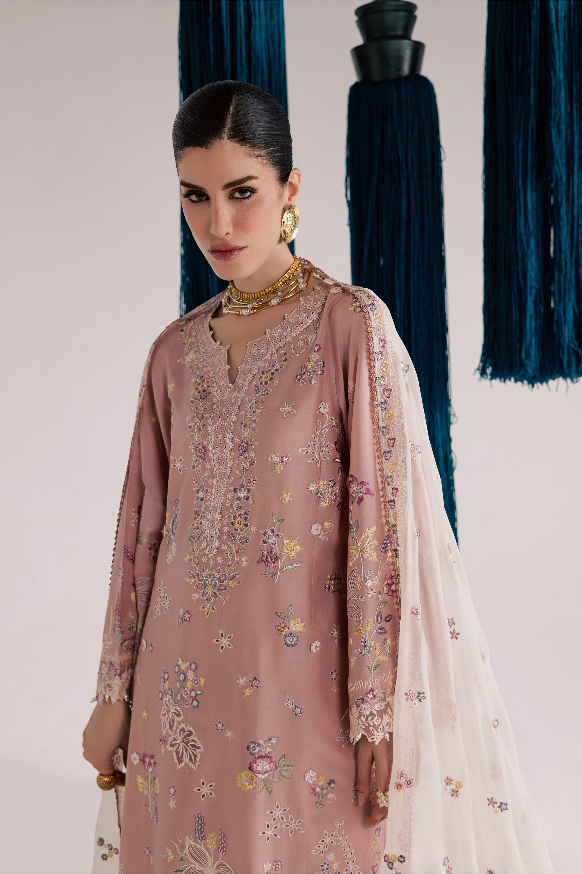 Pink Eclipse 3Pc - Festive Eid Pret BATIKSS26 BATIK XS / Taffy Pink / Pima Lawn-S / Taffy Pink / Pima Lawn-M / Taffy Pink / Pima Lawn-L / Taffy Pink / Pima Lawn-XL / Taffy Pink / Pima Lawn