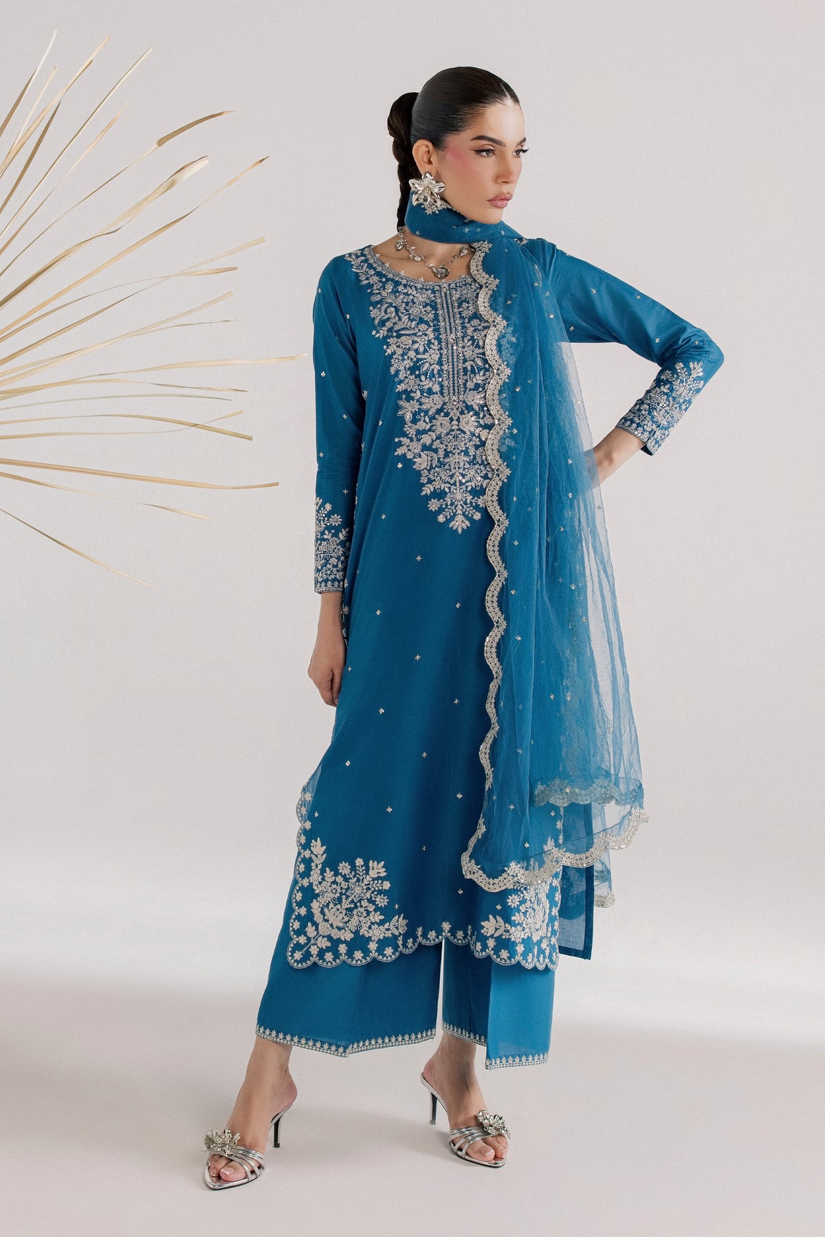 Pomeline 3Pc - Luxury Embroidered Lawn BATIKSS26 BATIK XS / Celestial / Pima Lawn-S / Celestial / Pima Lawn-M / Celestial / Pima Lawn-L / Celestial / Pima Lawn-XL / Celestial / Pima Lawn