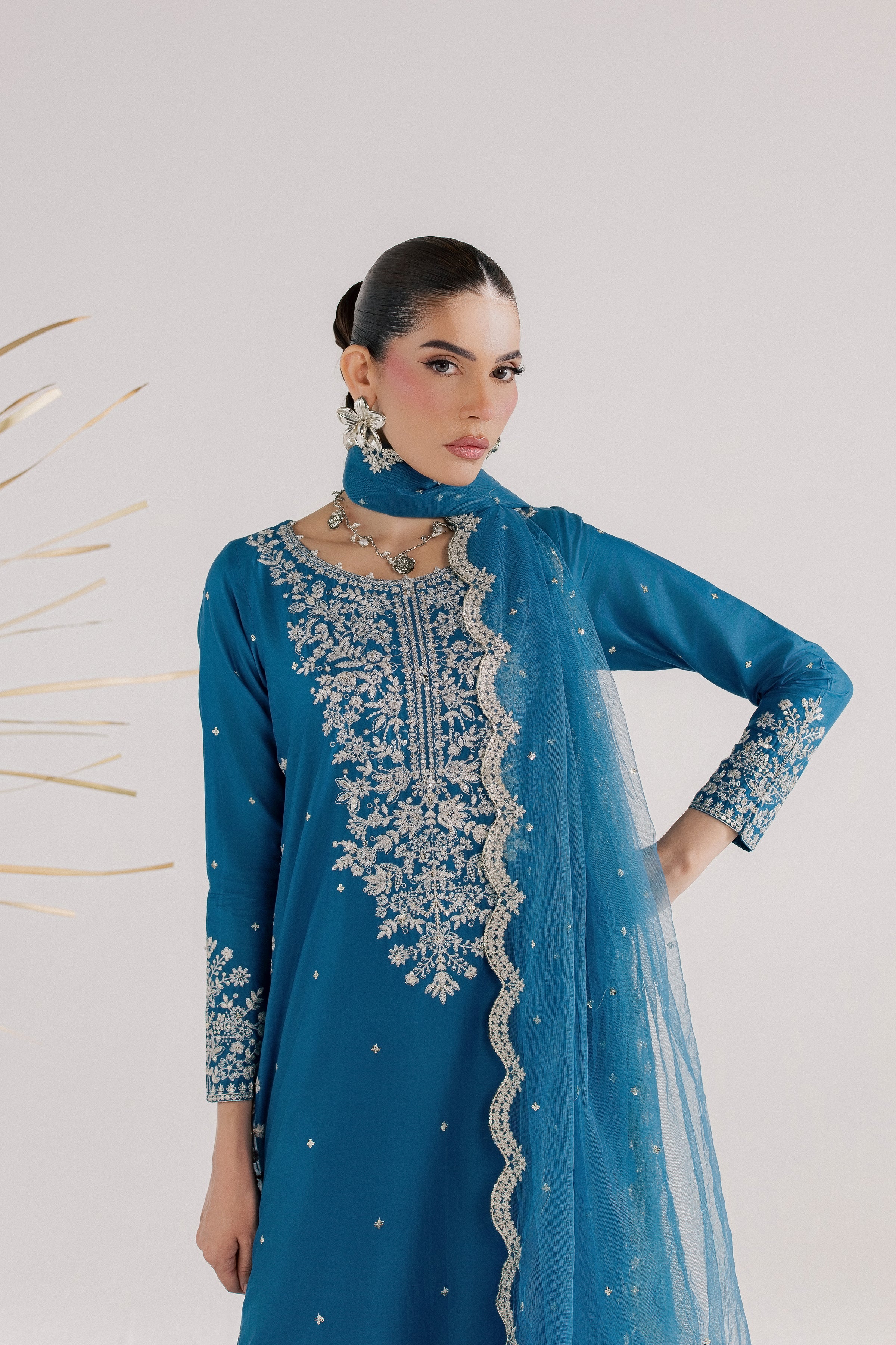 Pomeline 3Pc - Luxury Embroidered Lawn BATIKSS26 BATIK XS / Celestial / Pima Lawn-S / Celestial / Pima Lawn-M / Celestial / Pima Lawn-L / Celestial / Pima Lawn-XL / Celestial / Pima Lawn