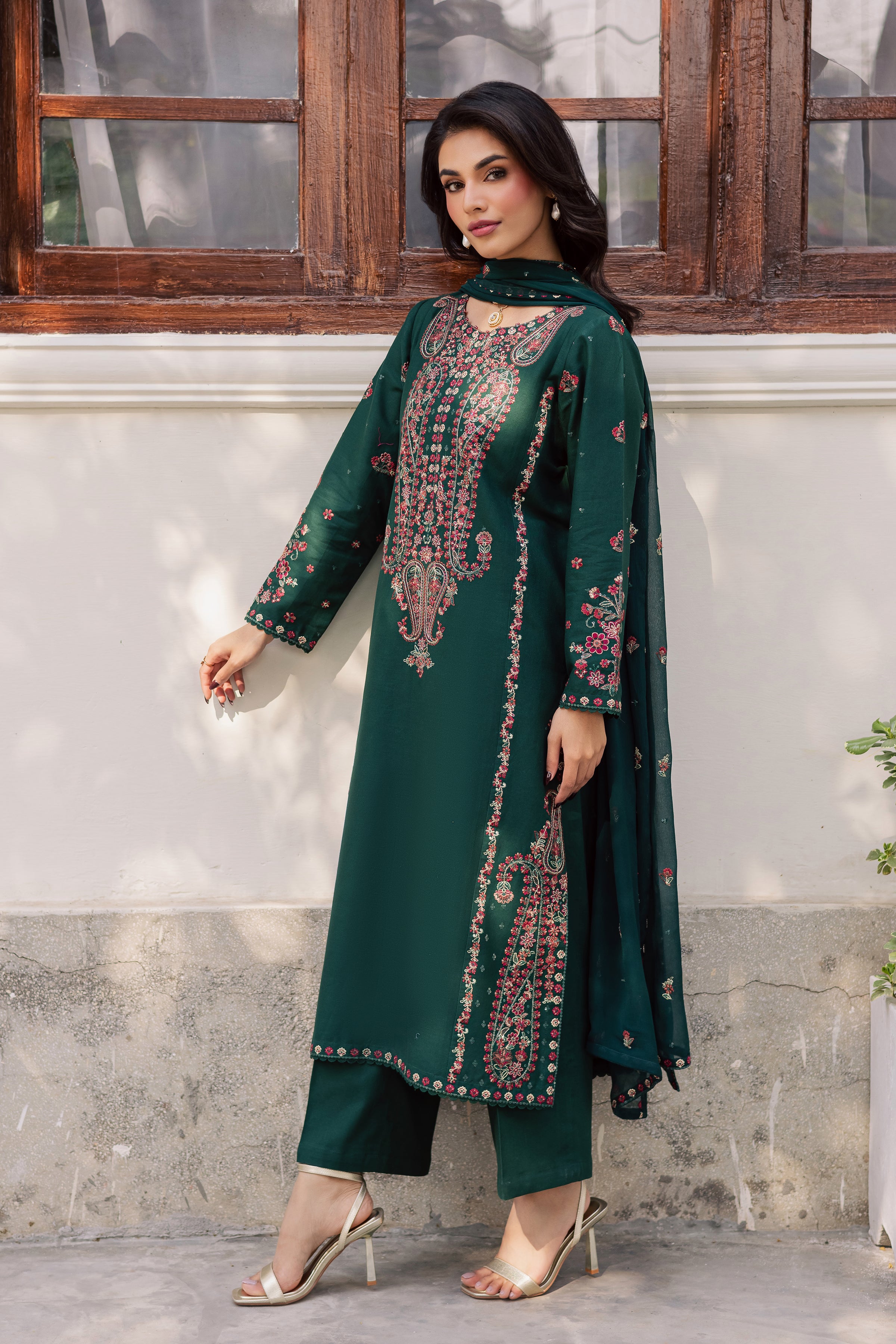 Rain 3Pc - Embroidered Khaddar Dress BATIK WINTER PRET 2025 BATIK XS / Emerald Green / Khaddar-S / Emerald Green / Khaddar-M / Emerald Green / Khaddar-L / Emerald Green / Khaddar-XL / Emerald Green / Khaddar