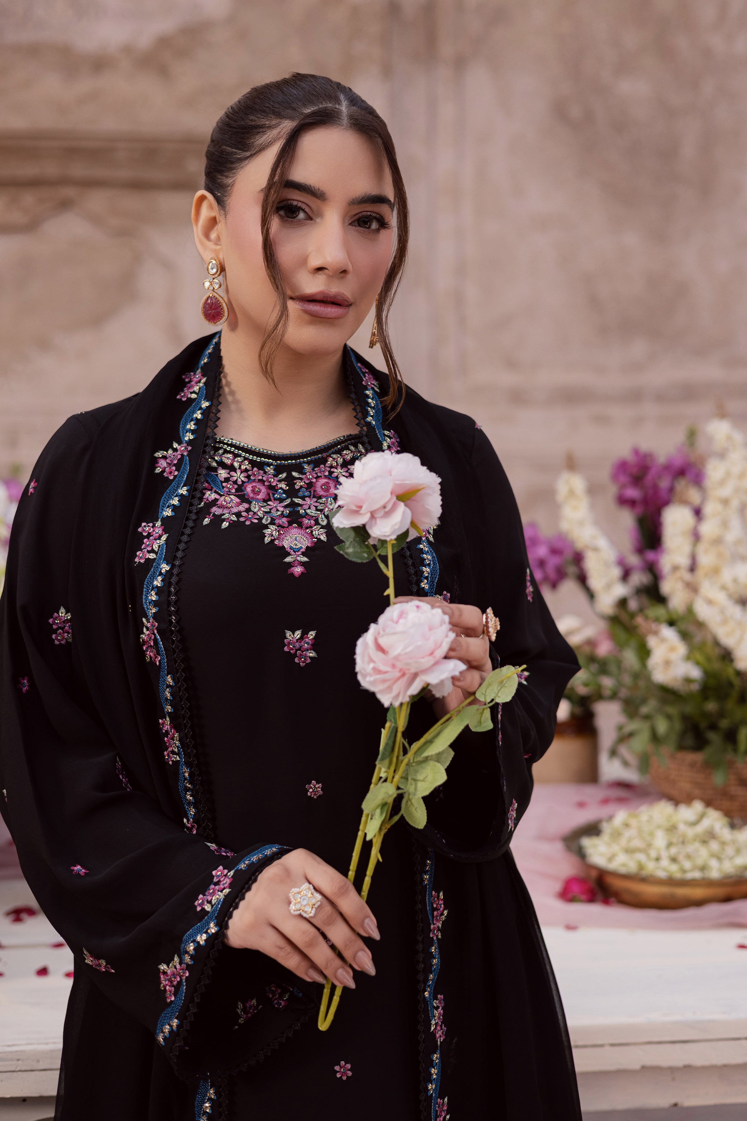 Rea 3Pc - Festive Luxe Pret BATIKSTUDIO2025 BATIK S / Black / Georgette-M / Black / Georgette-L / Black / Georgette